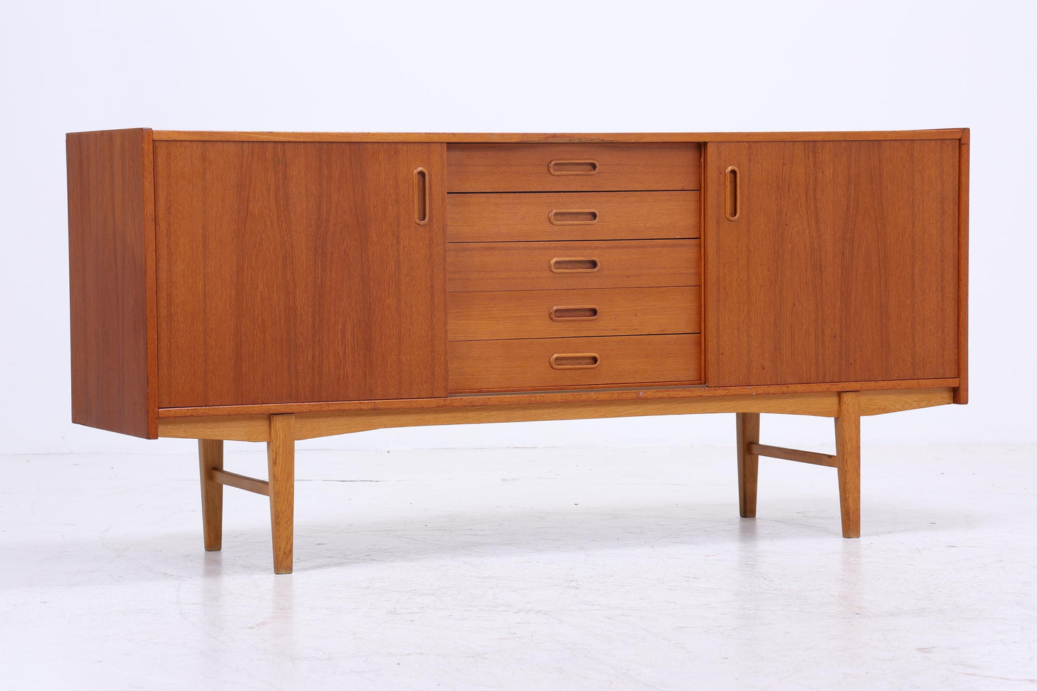 Vintage Teak Sideboard 60er Jahre | Mid Century TV Board mit Schubladen &amp; Schiebetüren Retro Holz Aufbewahrung