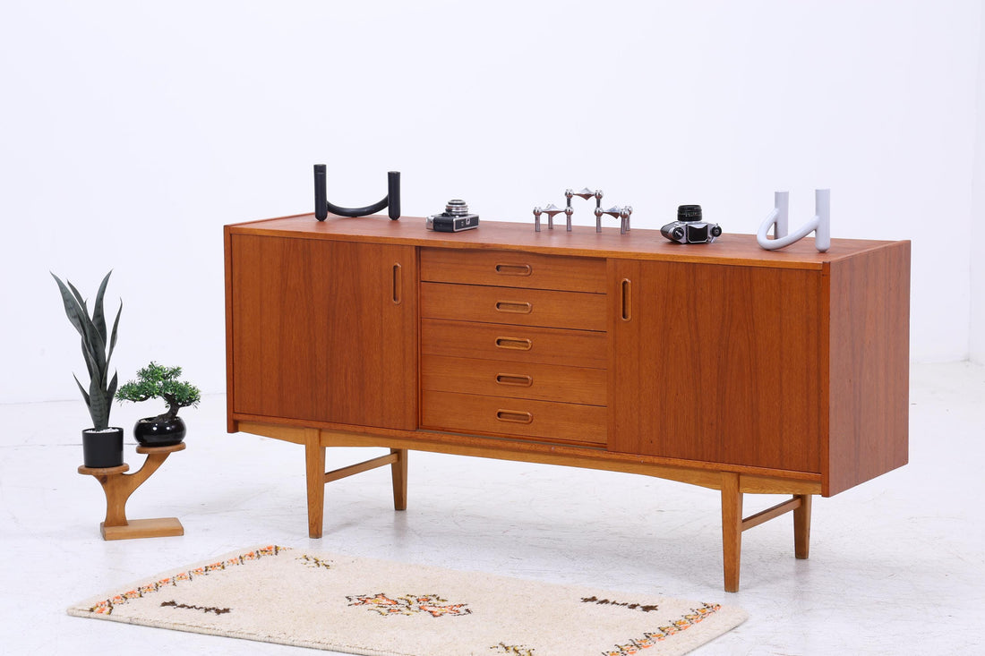 Vintage Teak Sideboard 60er Jahre | Mid Century TV Board mit Schubladen &amp; Schiebetüren Retro Holz Aufbewahrung