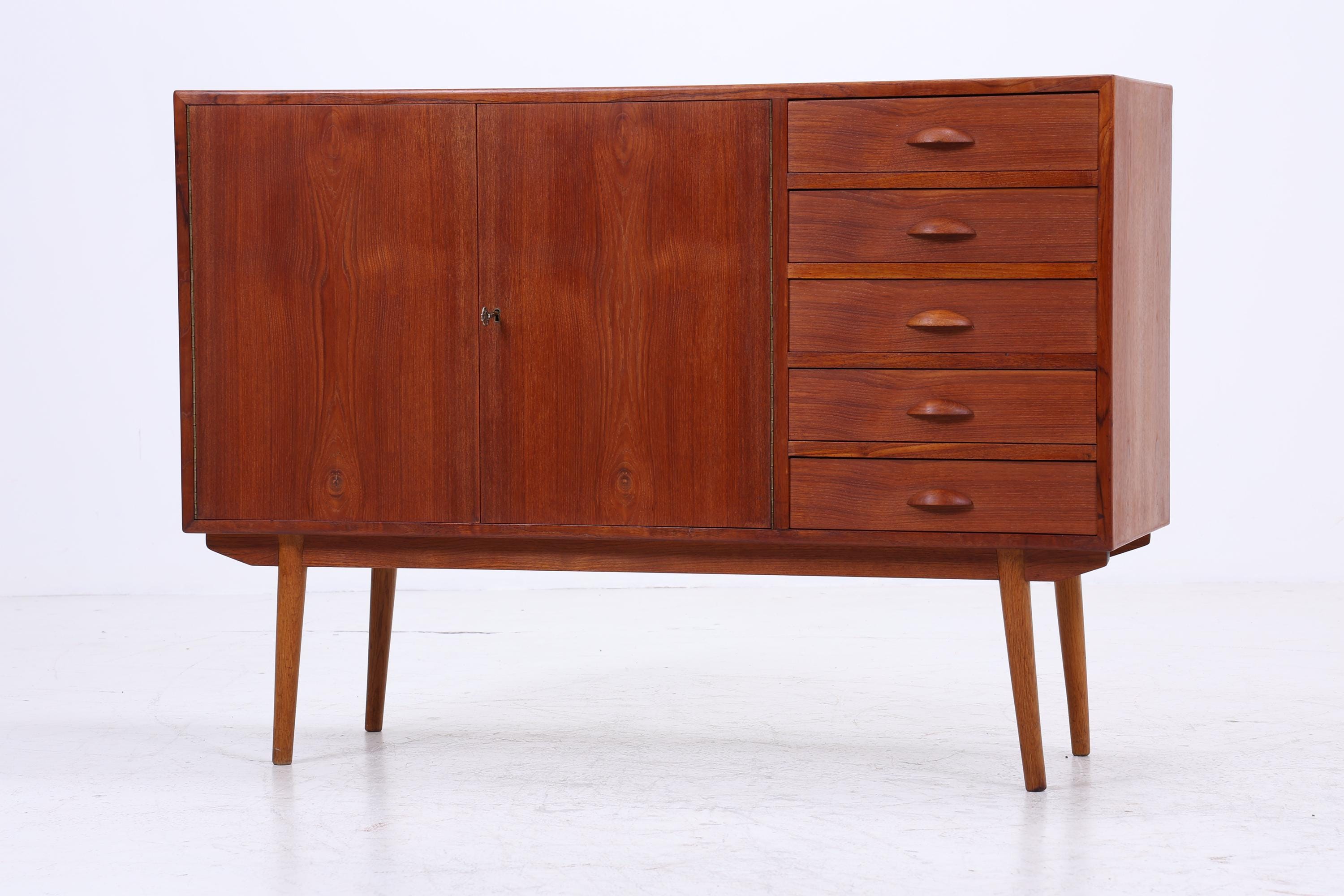 Vintage Teak Sideboard 60er Jahre Danish Design | Mid Century TV Board mit Schubladen &amp; Fächern Retro Holz Aufbewahrung