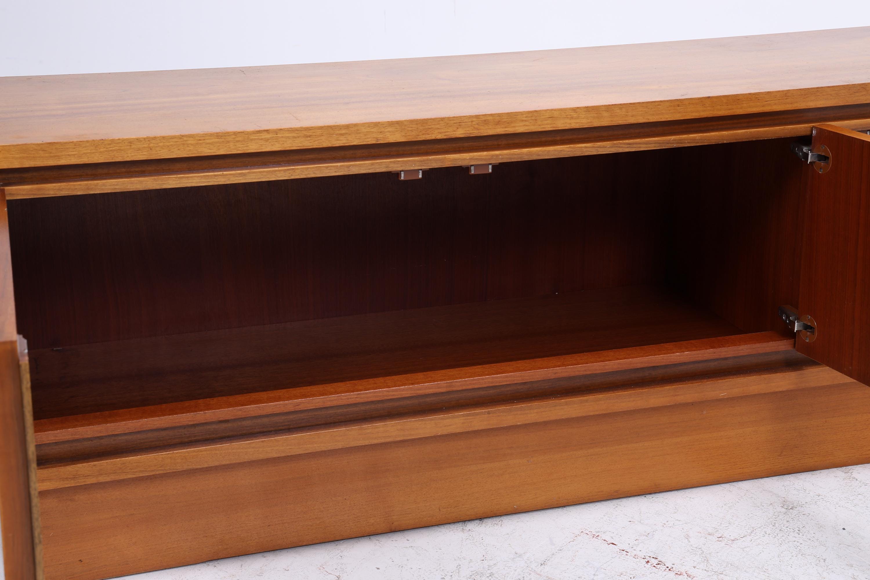 Vintage Teak Lowboard 60er Jahre | Mid Century Sideboard mit Schubladen &amp; Fächern Holz Aufbewahrung