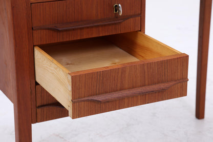Vintage Teak Schreibtisch aus den 60ern | Mid Century Schubladen Arbeitstisch Bürotisch Tisch Retro Holz