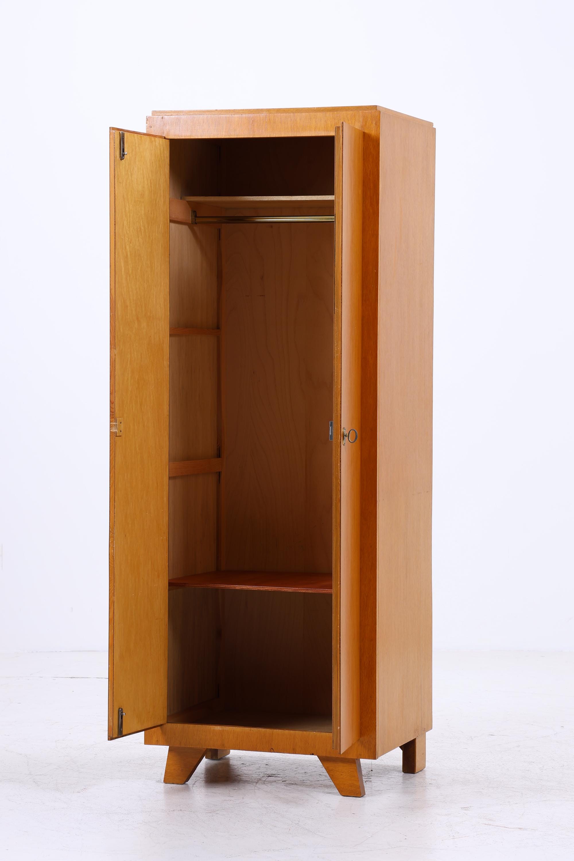 Schmaler Vintage Kleiderschrank | Mid Century Wäscheschrank | 60er Jahre Schrank | mit 1 Kleiderstange
