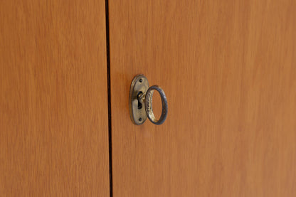 Schmaler Vintage Kleiderschrank | Mid Century Wäscheschrank | 60er Jahre Schrank | mit 1 Kleiderstange