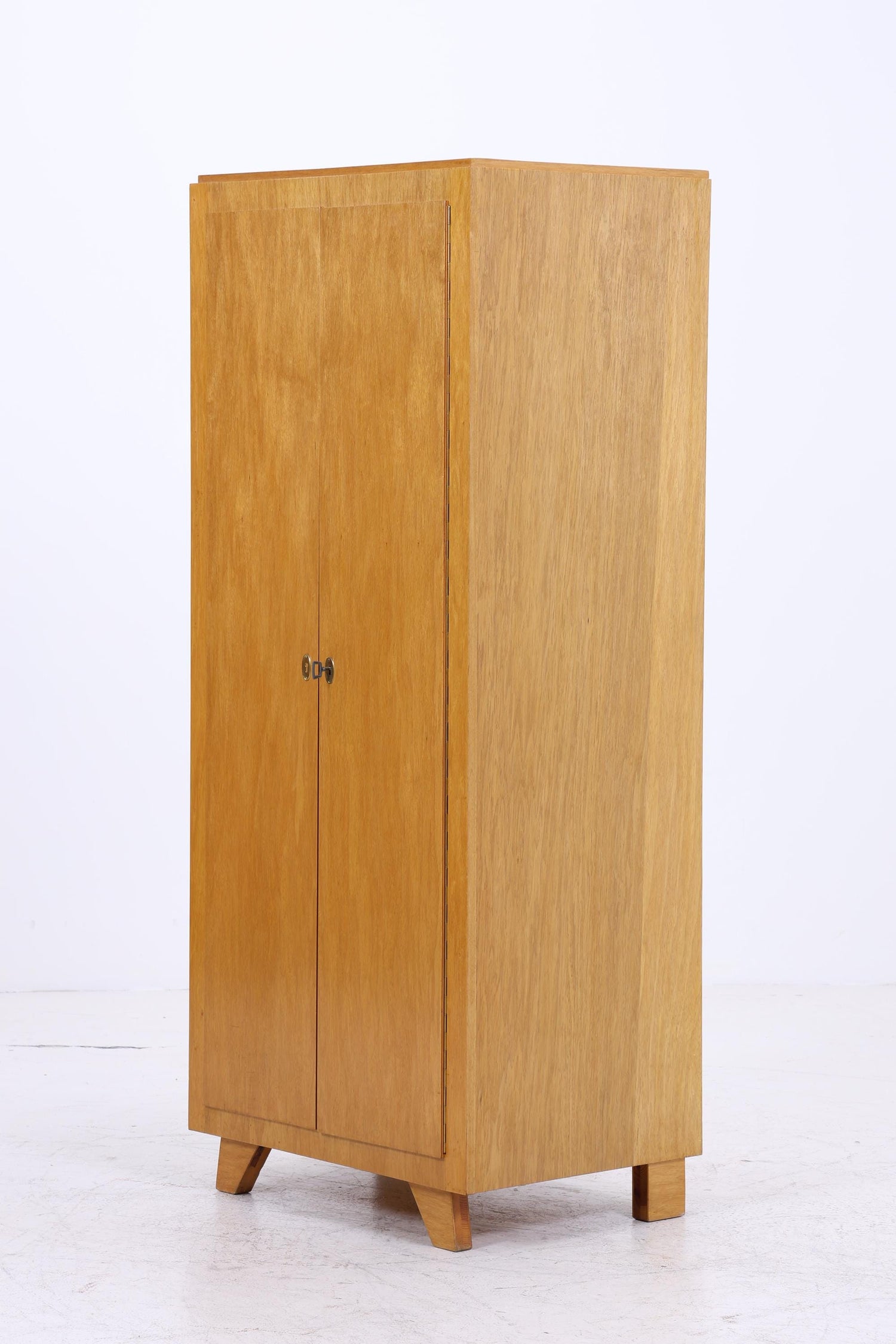 Schmaler Vintage Kleiderschrank | Mid Century Wäscheschrank | 60er Jahre Schrank | mit 1 Kleiderstange