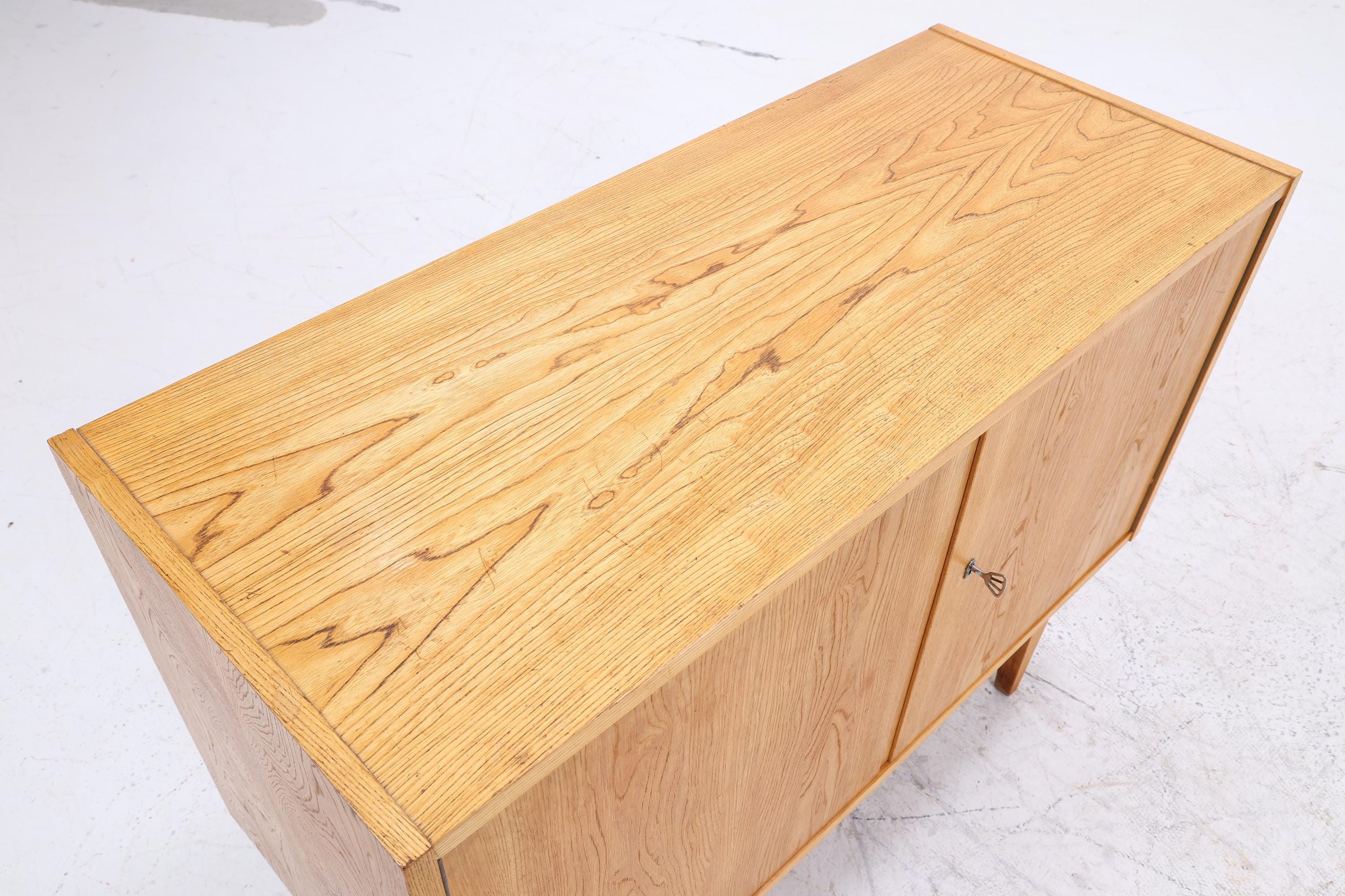 Vintage Hellerau Kommode der Serie 602 | Mid Century Franz Ehrlich Esche Schrank | Holz Aufbewahrung