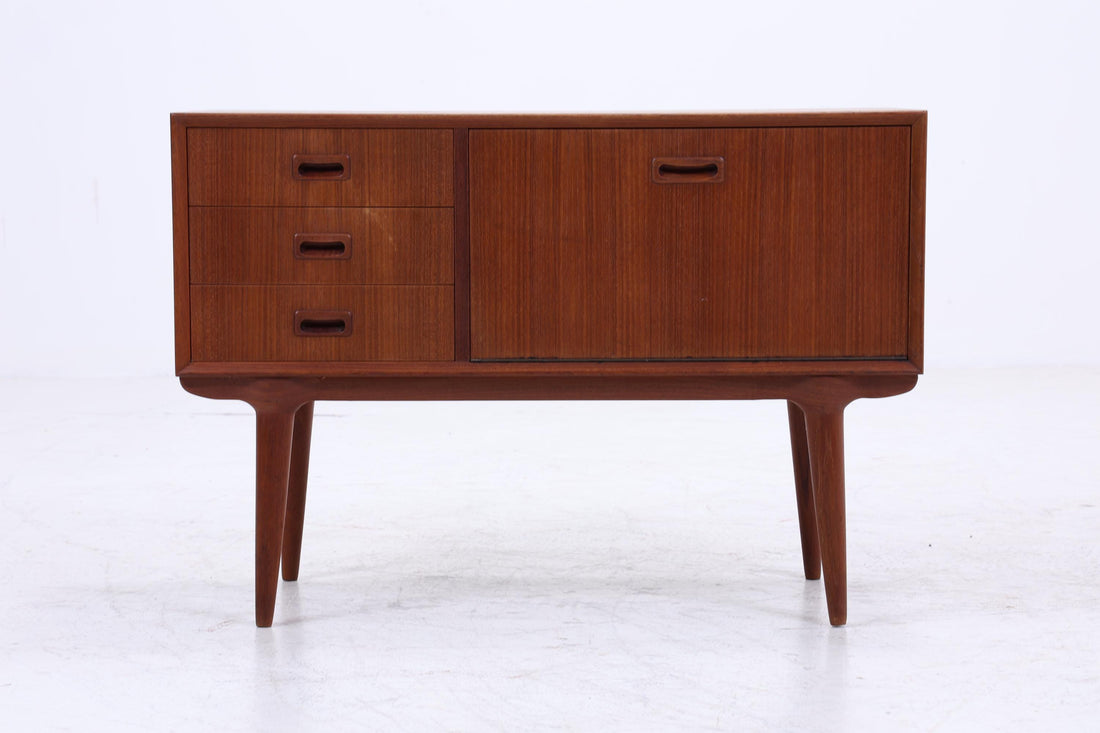 Kleine Vintage Teak Schubladen Kommode von Omann Jun | Mid Century Danish Design Lowboard Holz Aufbewahrung 60er Jahre Schrank