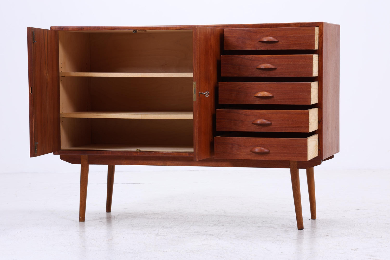 Vintage Teak Sideboard 60er Jahre Danish Design | Mid Century TV Board mit Schubladen &amp; Fächern Retro Holz Aufbewahrung