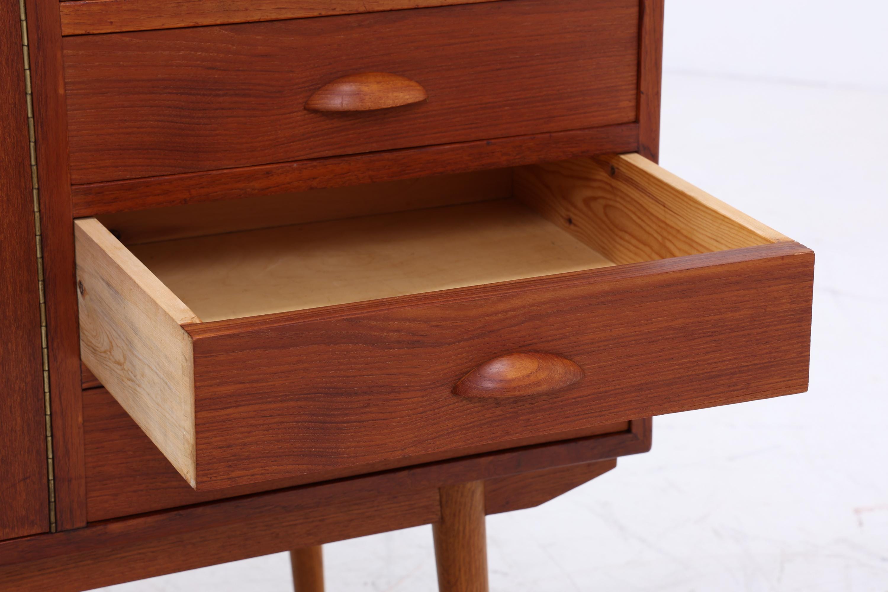 Vintage Teak Sideboard 60er Jahre Danish Design | Mid Century TV Board mit Schubladen &amp; Fächern Retro Holz Aufbewahrung