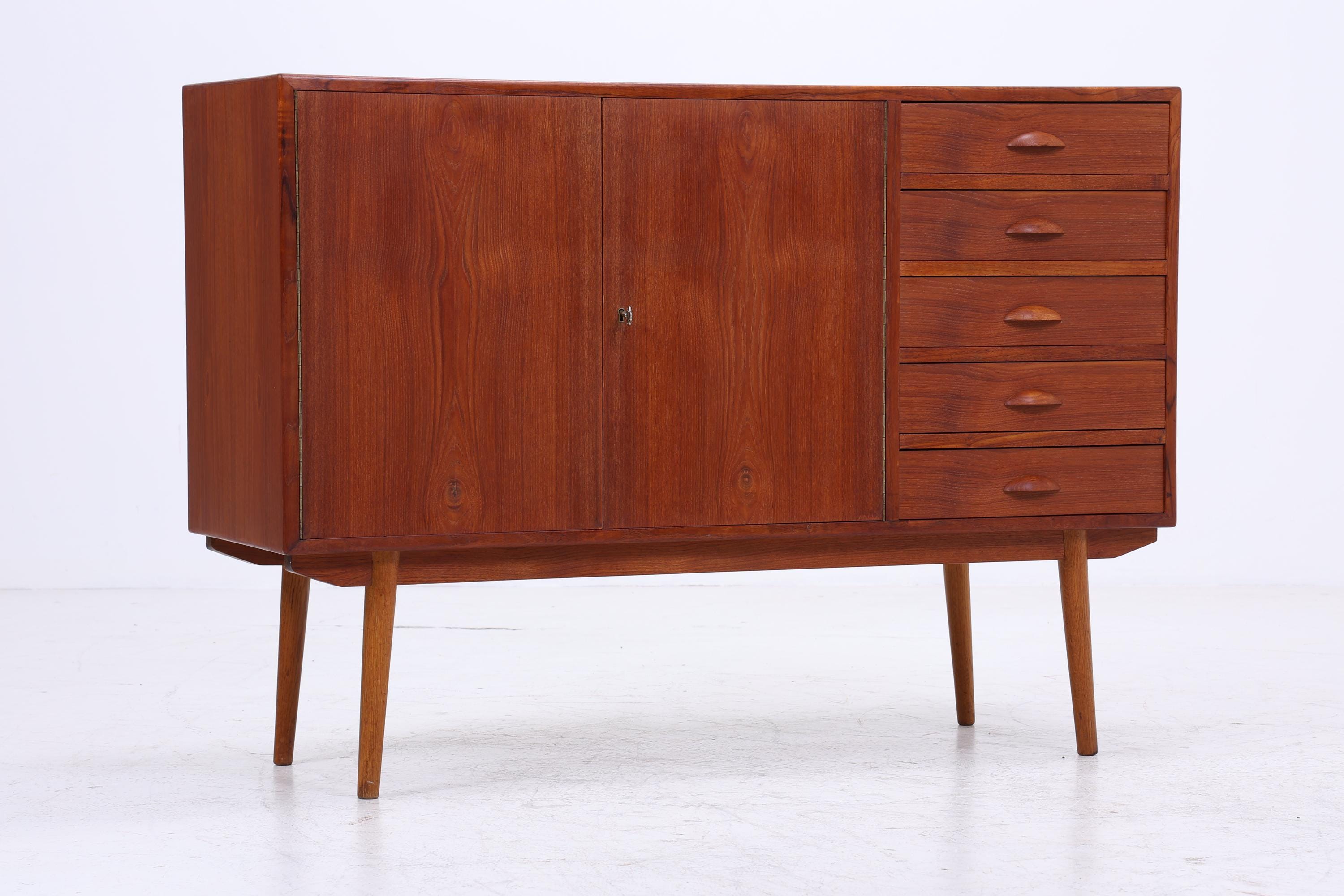 Vintage Teak Sideboard 60er Jahre Danish Design | Mid Century TV Board mit Schubladen &amp; Fächern Retro Holz Aufbewahrung
