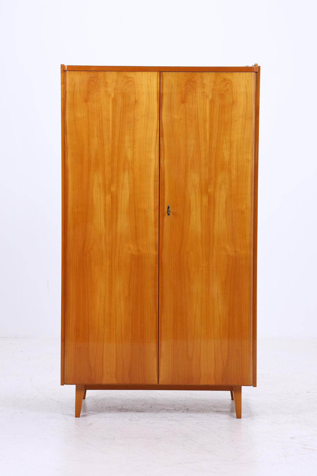Vintage Kleiderschrank | Mid Century Hochglanz Wäscheschrank | 60er Jahre Schrank | mit Kleiderstange