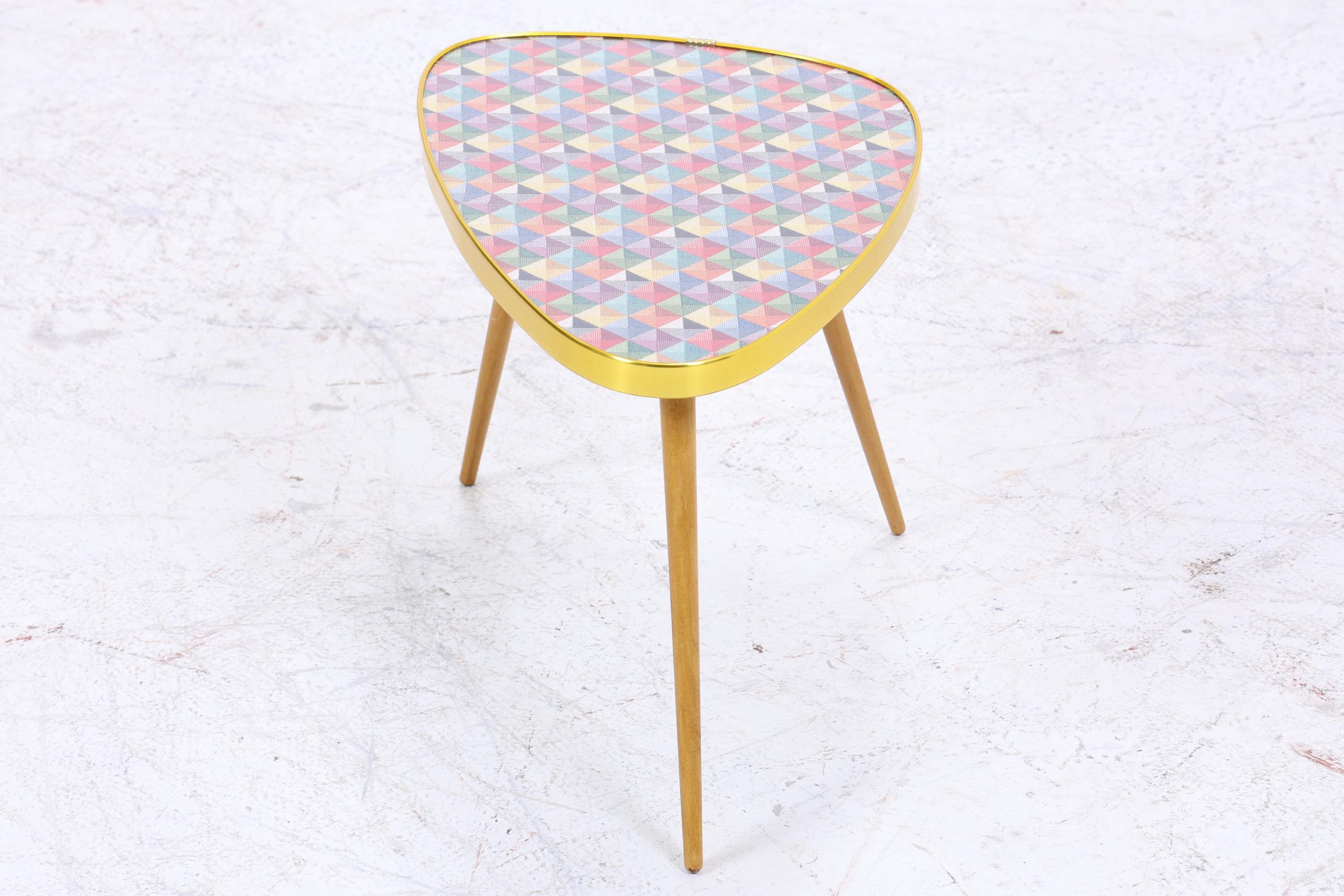 Vintage Blumentisch | Mid Century Nierentisch | Beistelltisch Bunt Kariert gemustert 60er Jahre