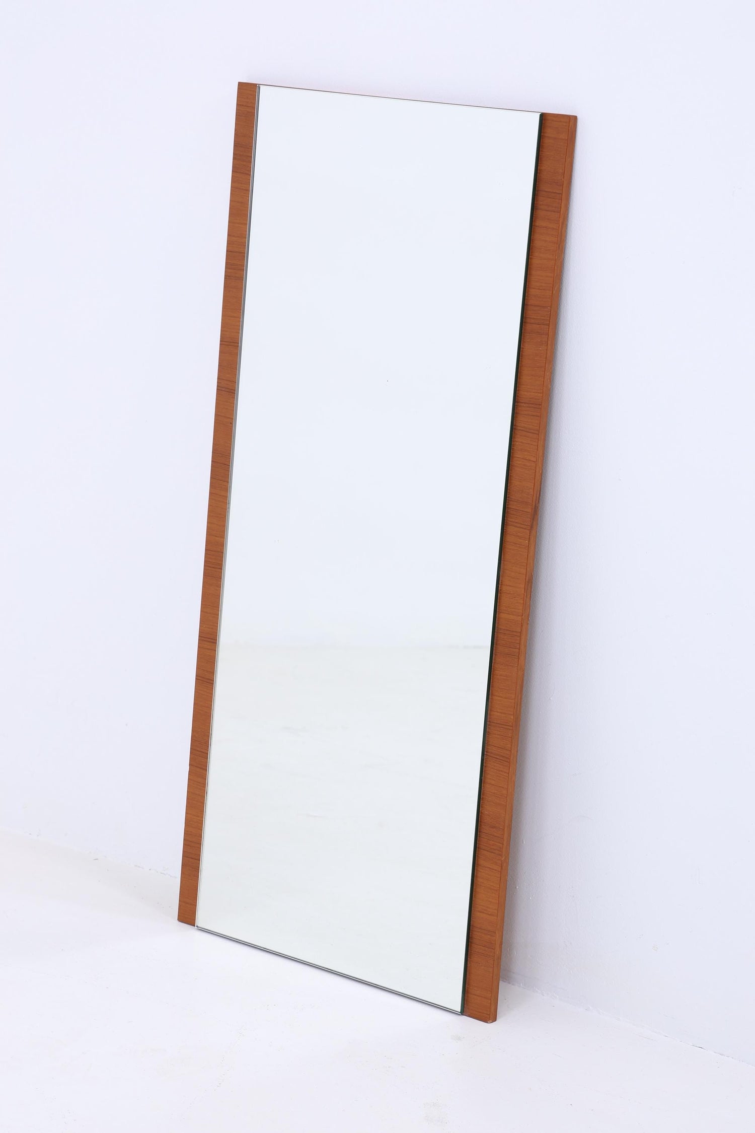 Wundervoller Vintage Spiegel 60er Jahre | Mid Century Hänge Spiegel Mirror Teak Holz Retro Schräg Vintage