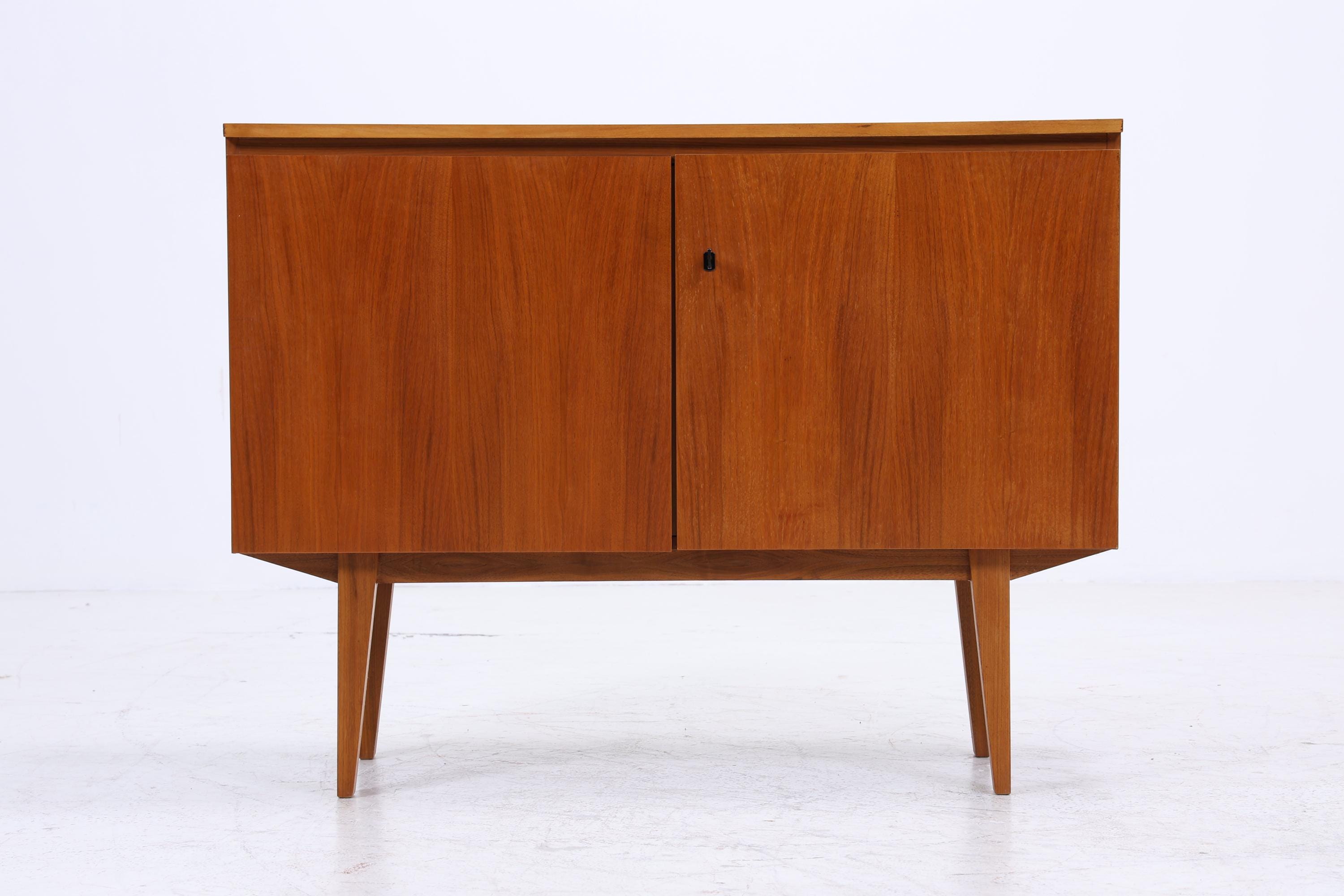 Wundervolle Vintage Kommode 60er | Mid Century Schrank | Kleine Anrichte Retro Holz Aufbewahrung