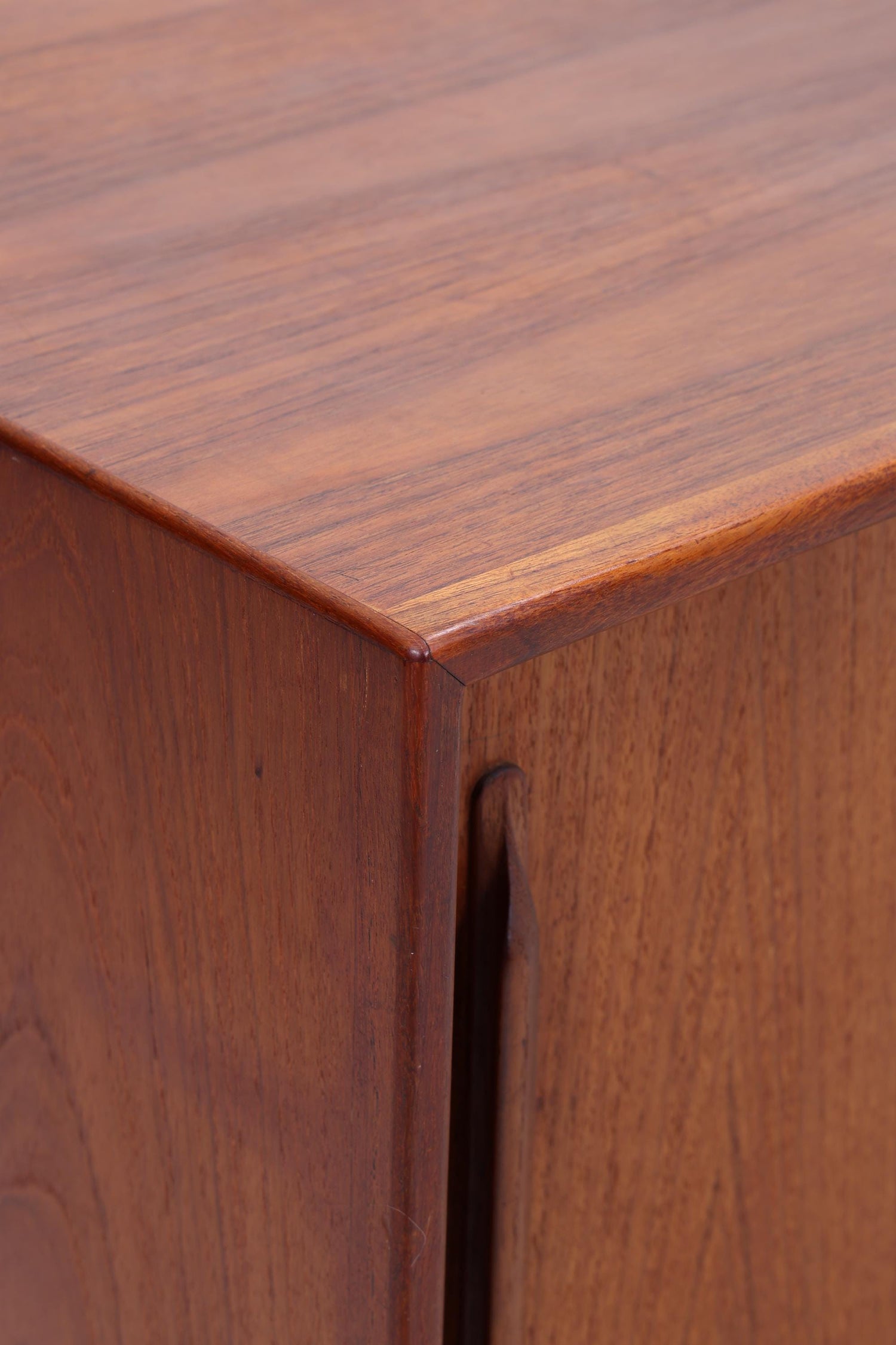 RT-217 Teak Sideboard von Heinrich Riestenpatt für RT Möbel | Mid Century Anrichte mit Schiebetüren Vintage Retro Holz Aufbewahrung