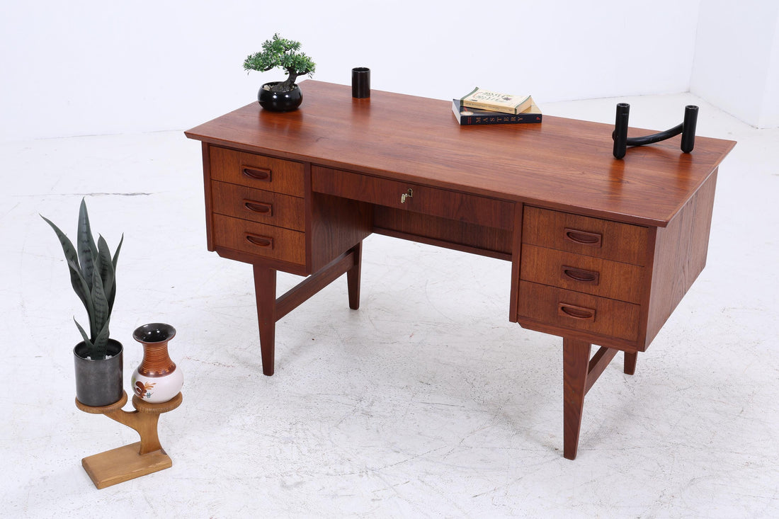 Vintage Teak Schreibtisch 70er Jahre | Mid Century Arbeitstisch Schultisch Freistehend Tisch Retro Danish Design
