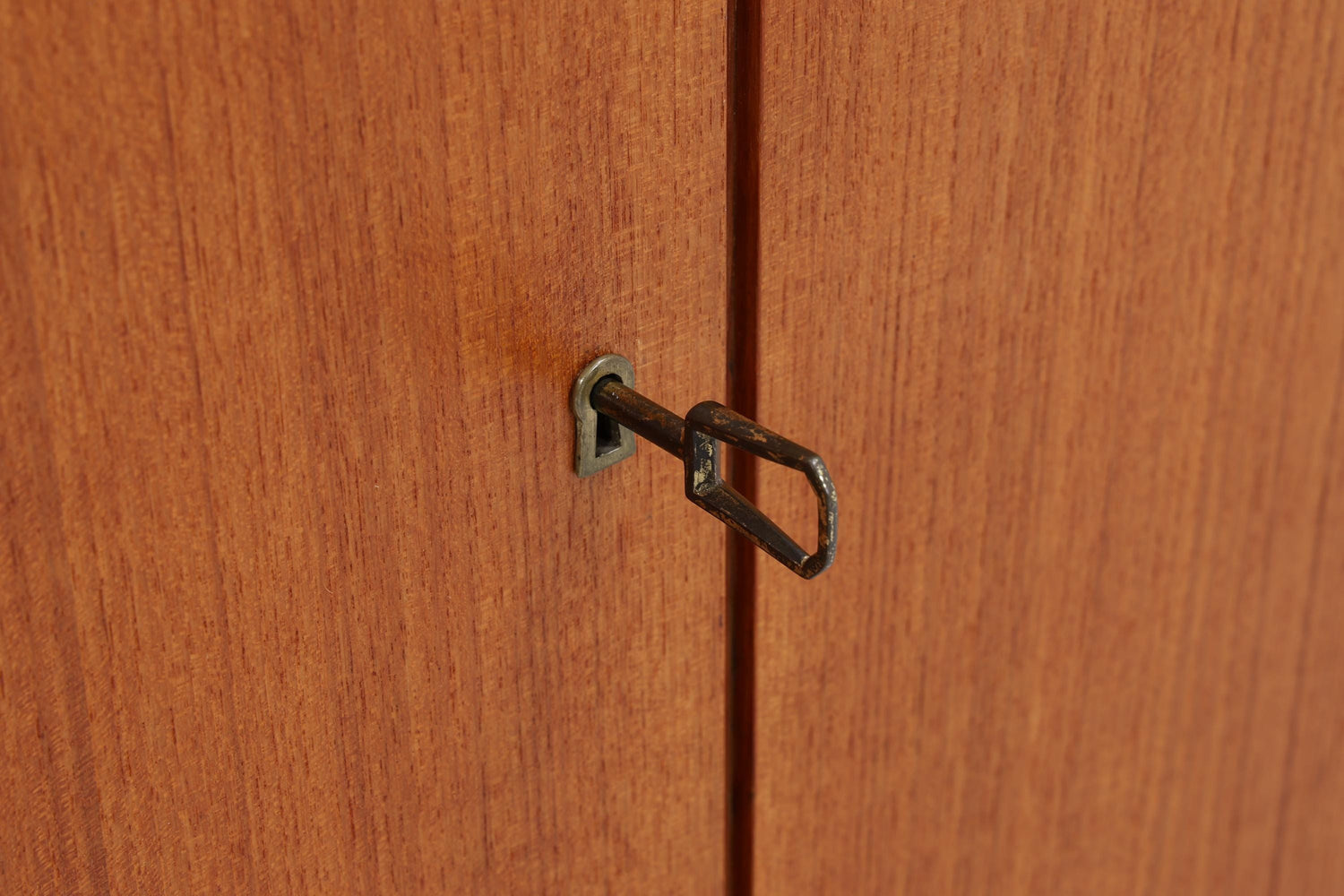 Vintage Teak Sideboard 60er Jahre | Danish Design Mid Century Anrichte mit Schubladen &amp; Fächern Retro Holz Aufbewahrung