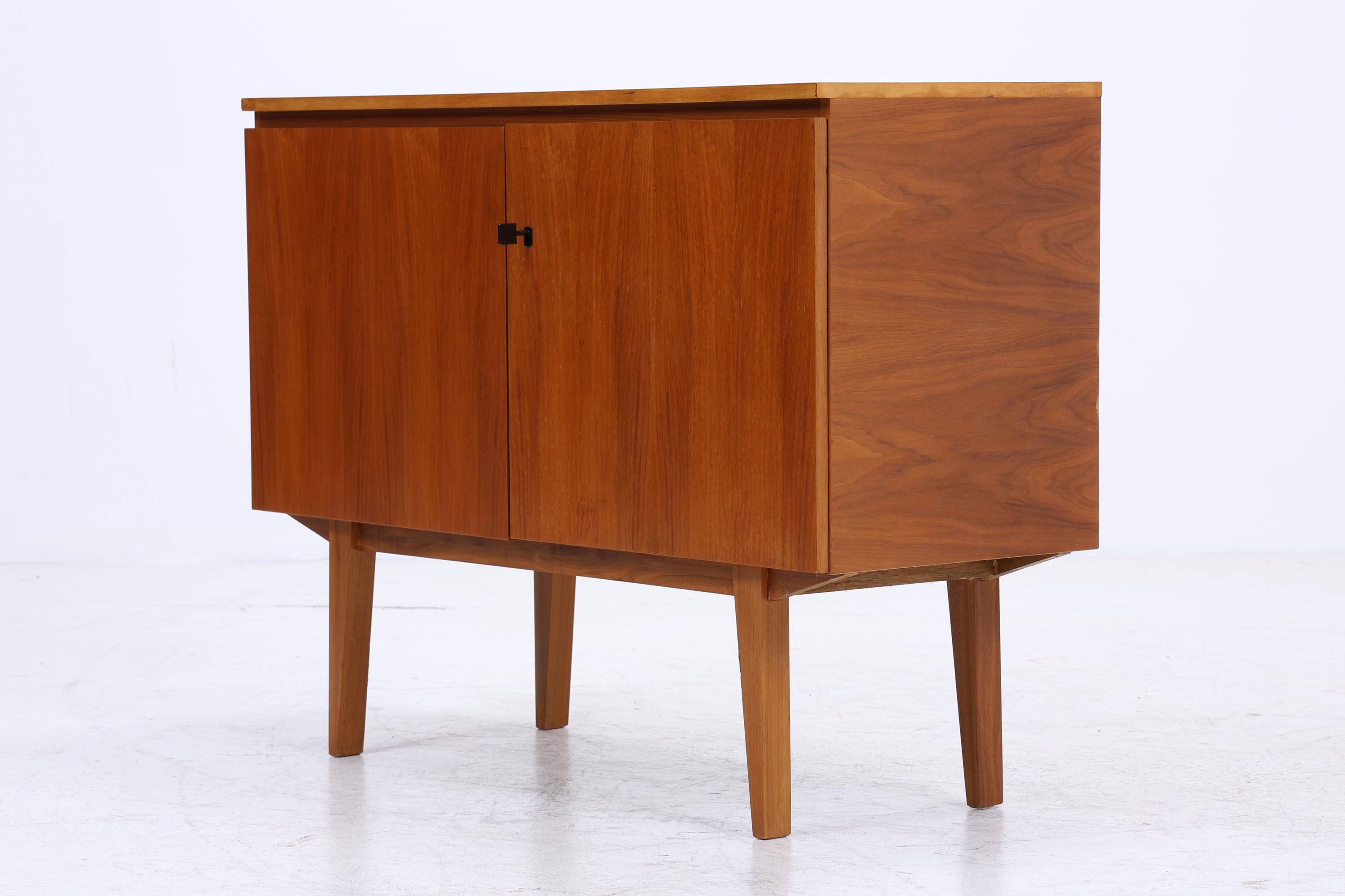 Wundervolle Vintage Kommode 60er | Mid Century Schrank | Kleine Anrichte Retro Holz Aufbewahrung