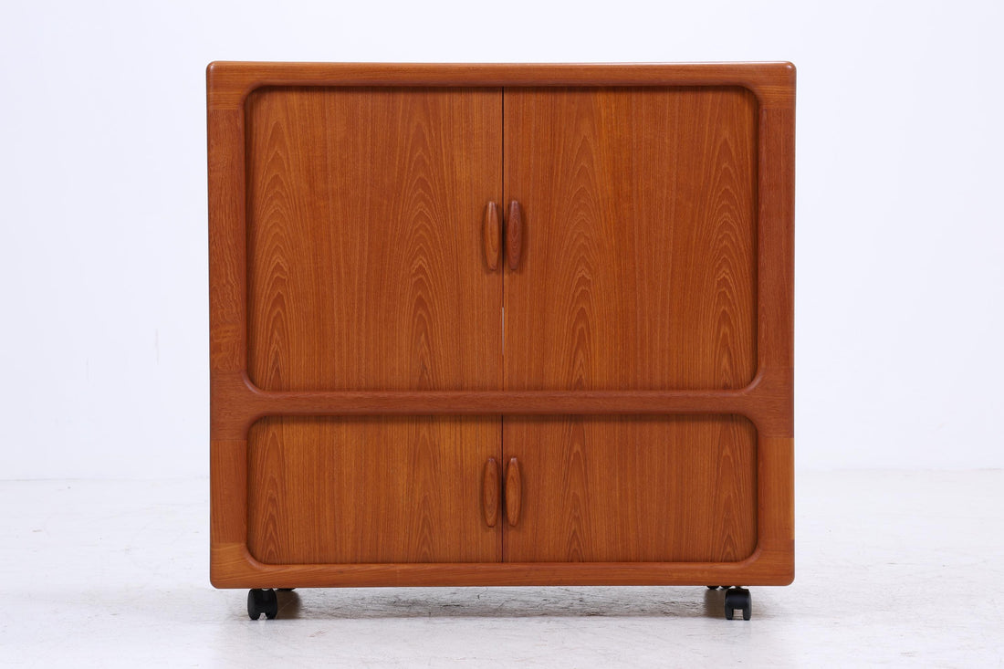 Dyrlund Teak Fernseherschrank aus den 60ern | Mid Century Schrank | Vintage Holz  Aufbewahrung