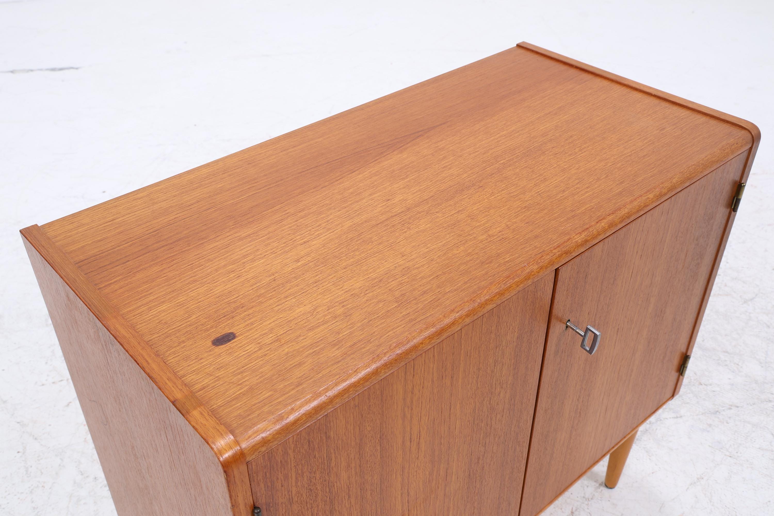 Wunderschöne Vintage Teak Kommode von Sonett  | Mid Century Schrank | Retro Holz Aufbewahrung