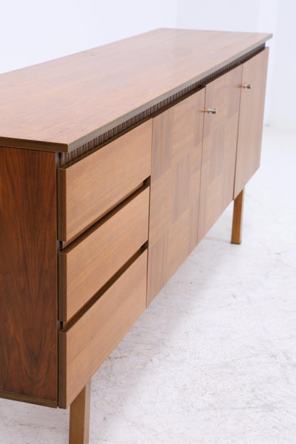 Vintage Nussbaum Sideboard 60er Jahre | Mid Century Anrichte mit Schubladen &amp; Fächern und Schachmuster Retro Holz Aufbewahrung