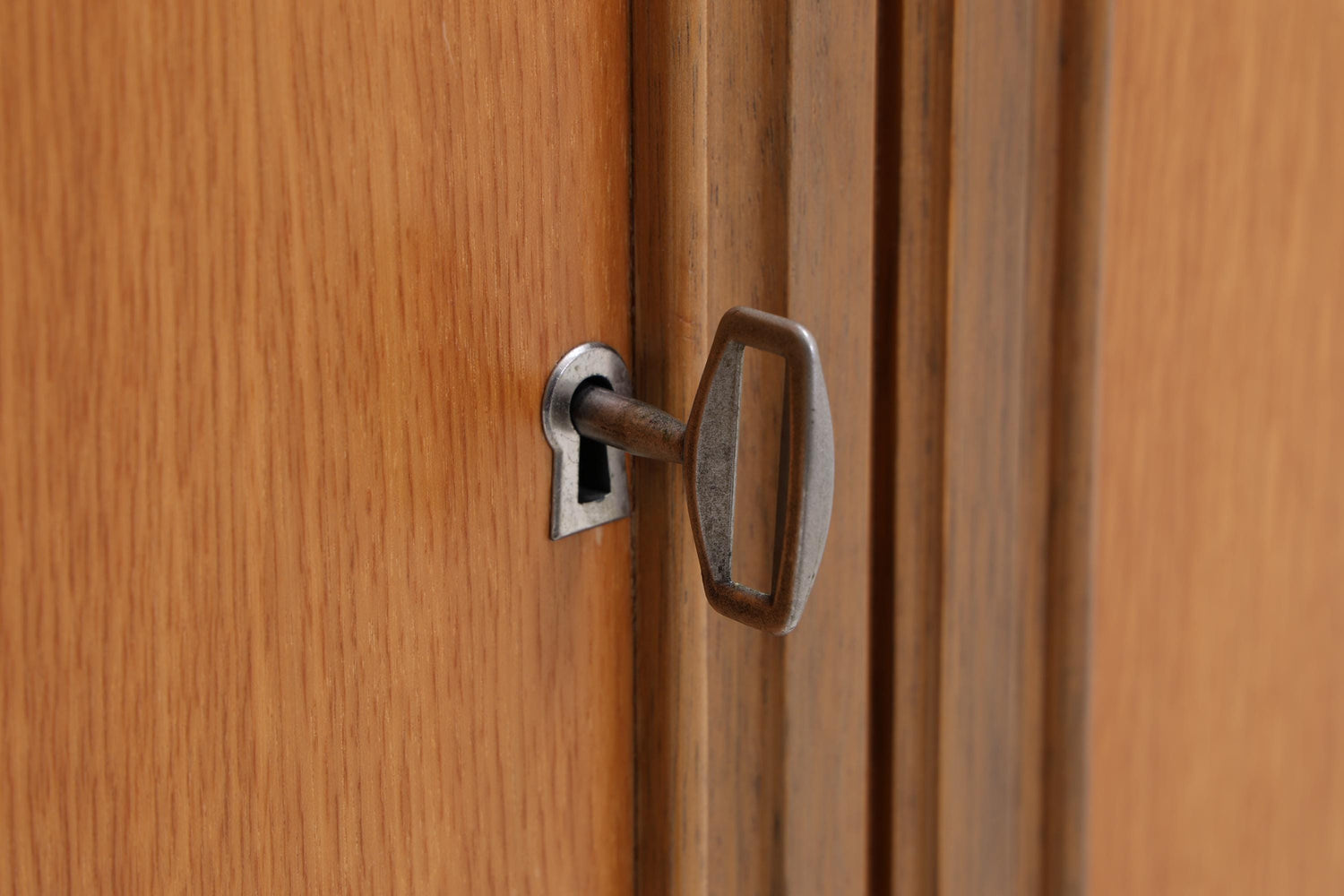 Vintage Nussbaum Sideboard 60er Jahre | Mid Century Anrichte mit Schubladen &amp; Fächern Retro Holz Aufbewahrung