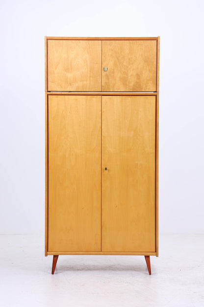 Wunderschöner Vintage Kleiderschrank | Mid Century Birke Wäscheschrank | 60er Jahre Schrank | mit Kleiderstange &amp; Fächern