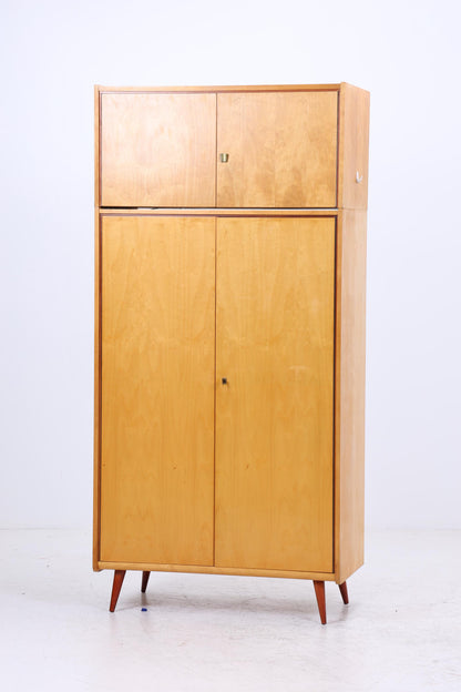 Wunderschöner Vintage Kleiderschrank | Mid Century Birke Wäscheschrank | 60er Jahre Schrank | mit Kleiderstange &amp; Fächern