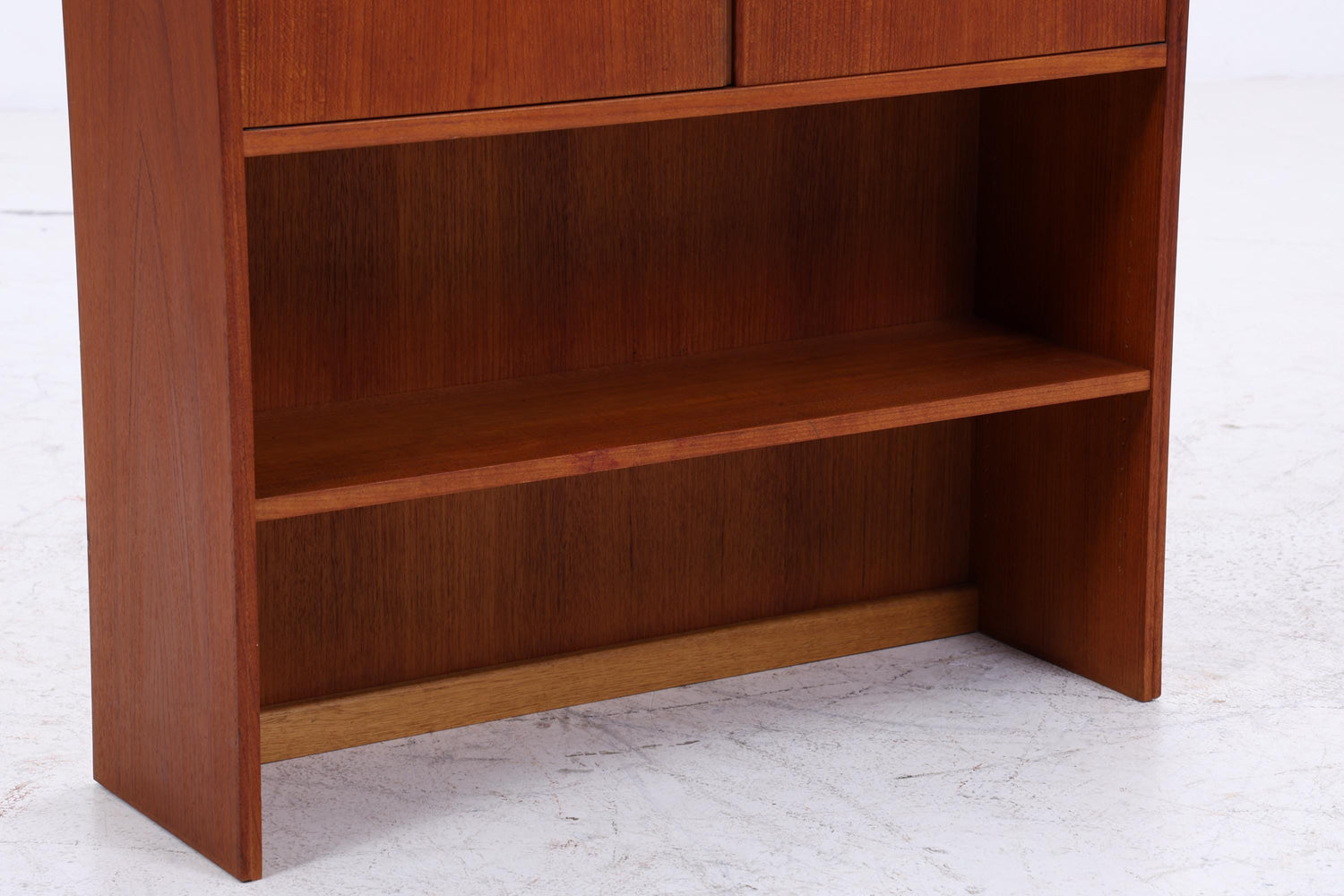 Kleines Vintage Teak Regal | Mid Century Schrank | 60er Retro Holz Aufbewahrung