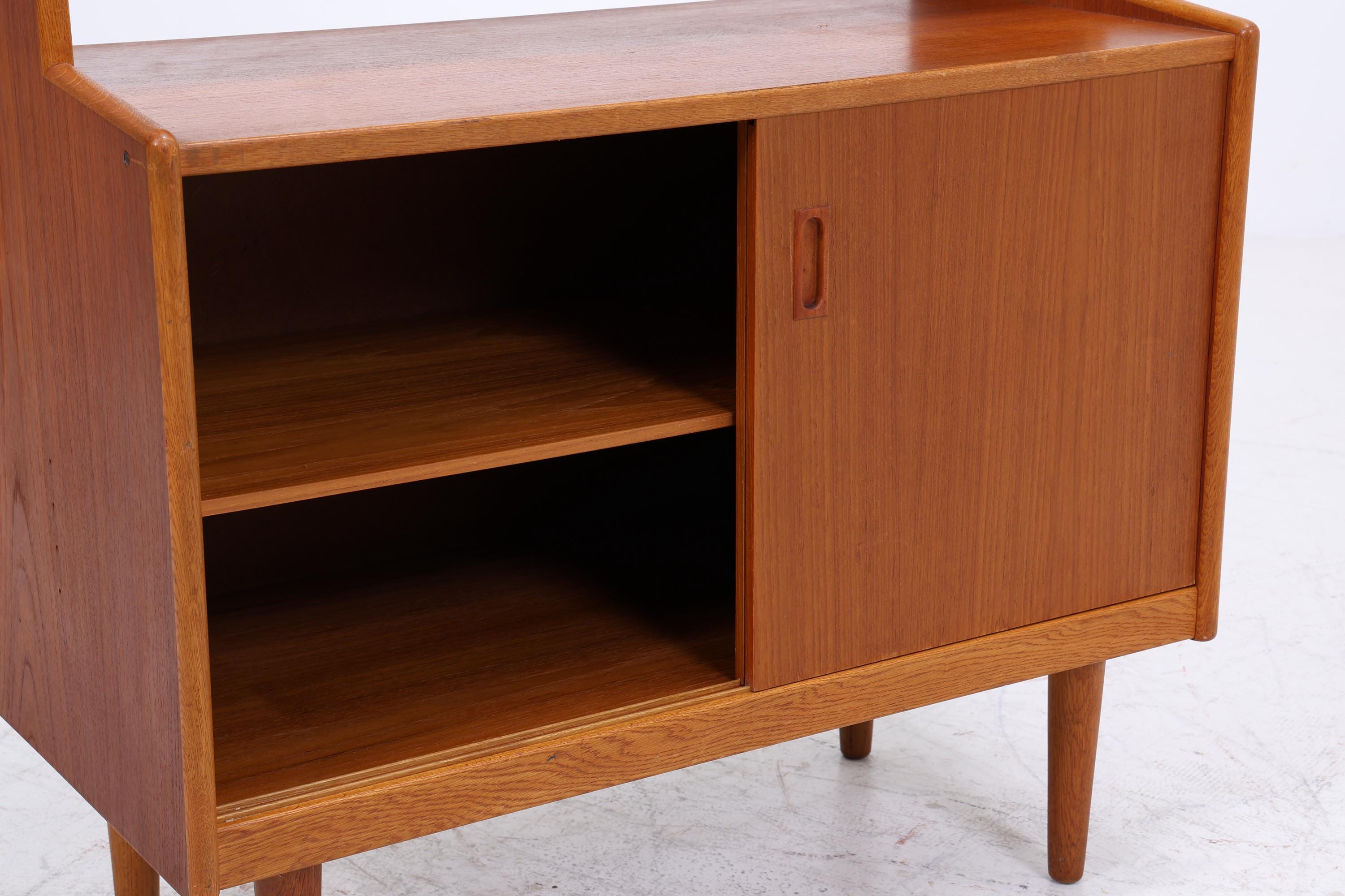 Vintage Teak Regal 60er Jahre | Mid Century Schrank mit Schiebetüren  Retro Holz Aufbewahrung