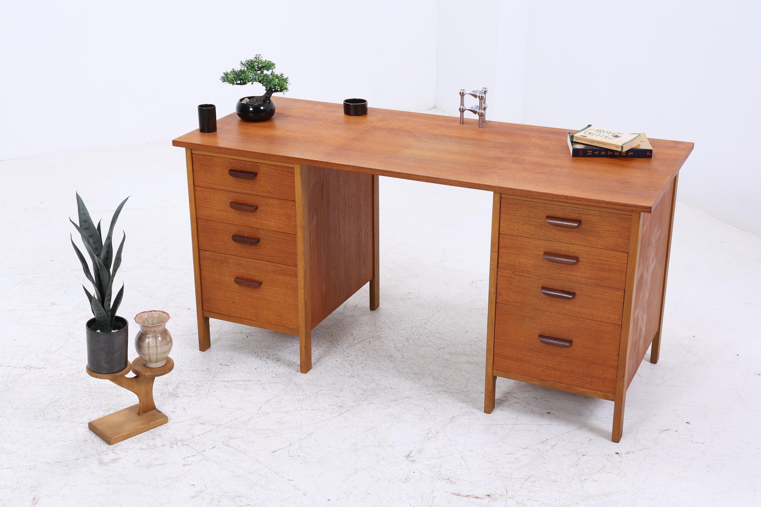 Vintage Teak Schreibtisch aus den 60ern | Mid Century Schubladen Arbeitstisch Bürotisch Tisch Retro Holz