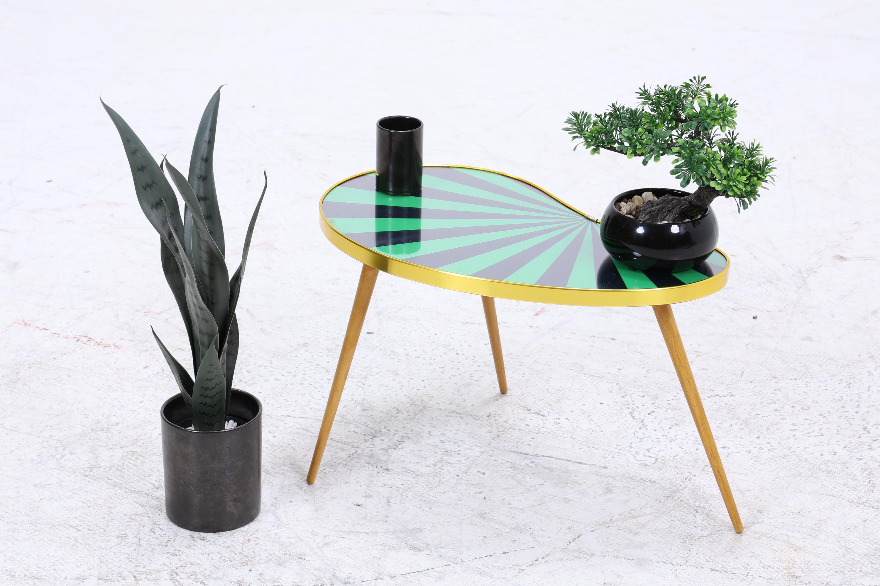 Vintage Nierentisch mit Muster | Mid Century Blumentisch | Beistelltische Schwarz Grün 60er Jahre