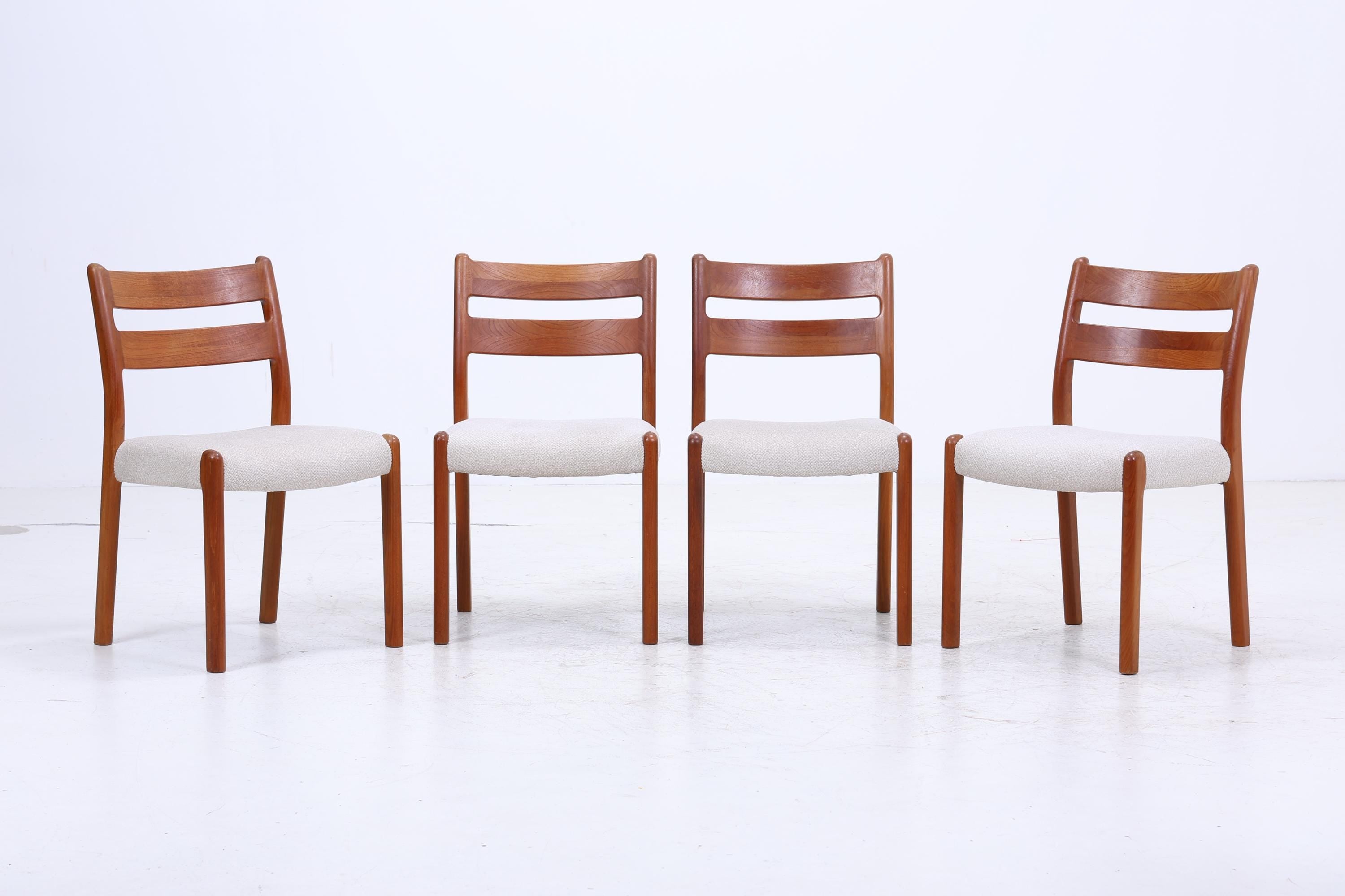 4er Set Teak Stühle von EMC Møbler | Mid Century Danish Design Stoff Stuhl | Vintage Designer