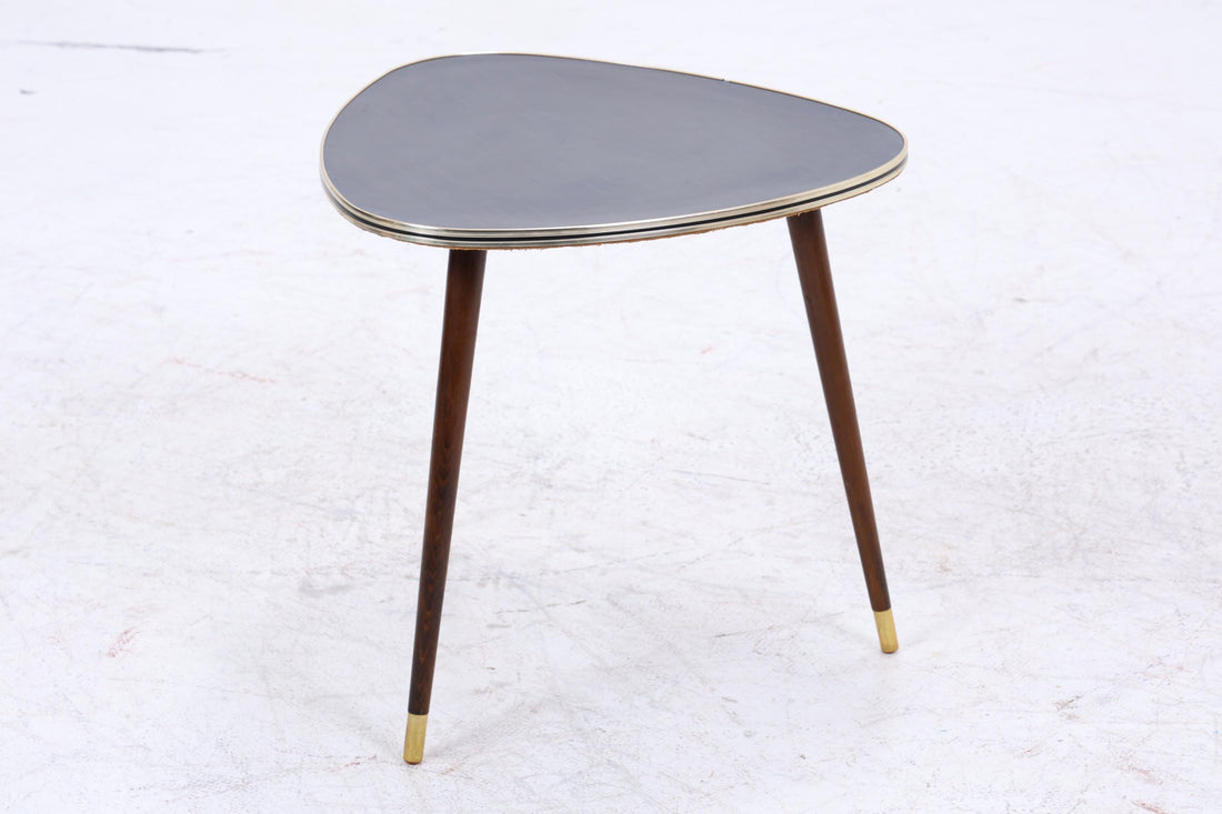 Vintage Beistelltisch in Nierenform – Schwarz verzierte Tischplatte | Mid Century Design