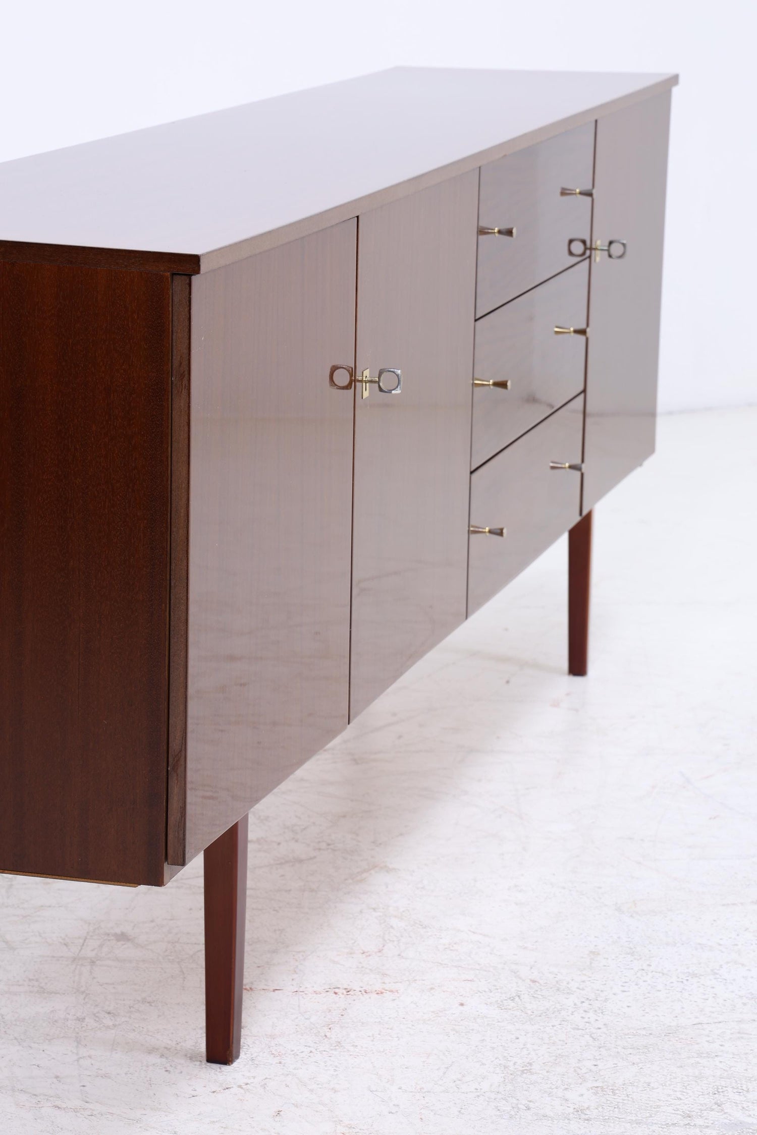 Vintage Hochglanz Sideboard 60er Jahre | Mid Century Anrichte mit Schubladen &amp; Fächern Aufbewahrung