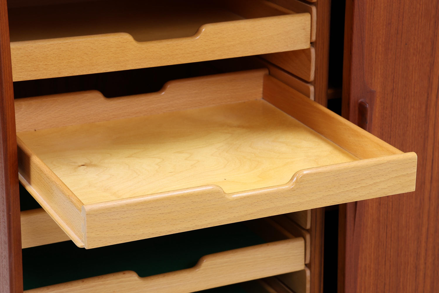 Vintage Teak Highboard von Omann Jun | Mid Century Sideboard Schubladen Schrank Holz Aufbewahrung