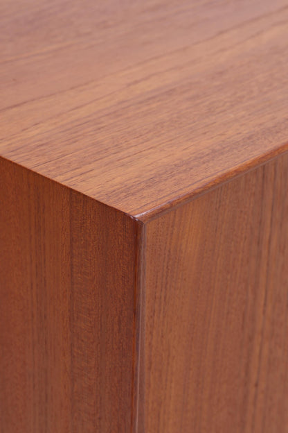 Vintage Teak Highboard von Omann Jun | Mid Century Sideboard Schubladen Schrank Holz Aufbewahrung