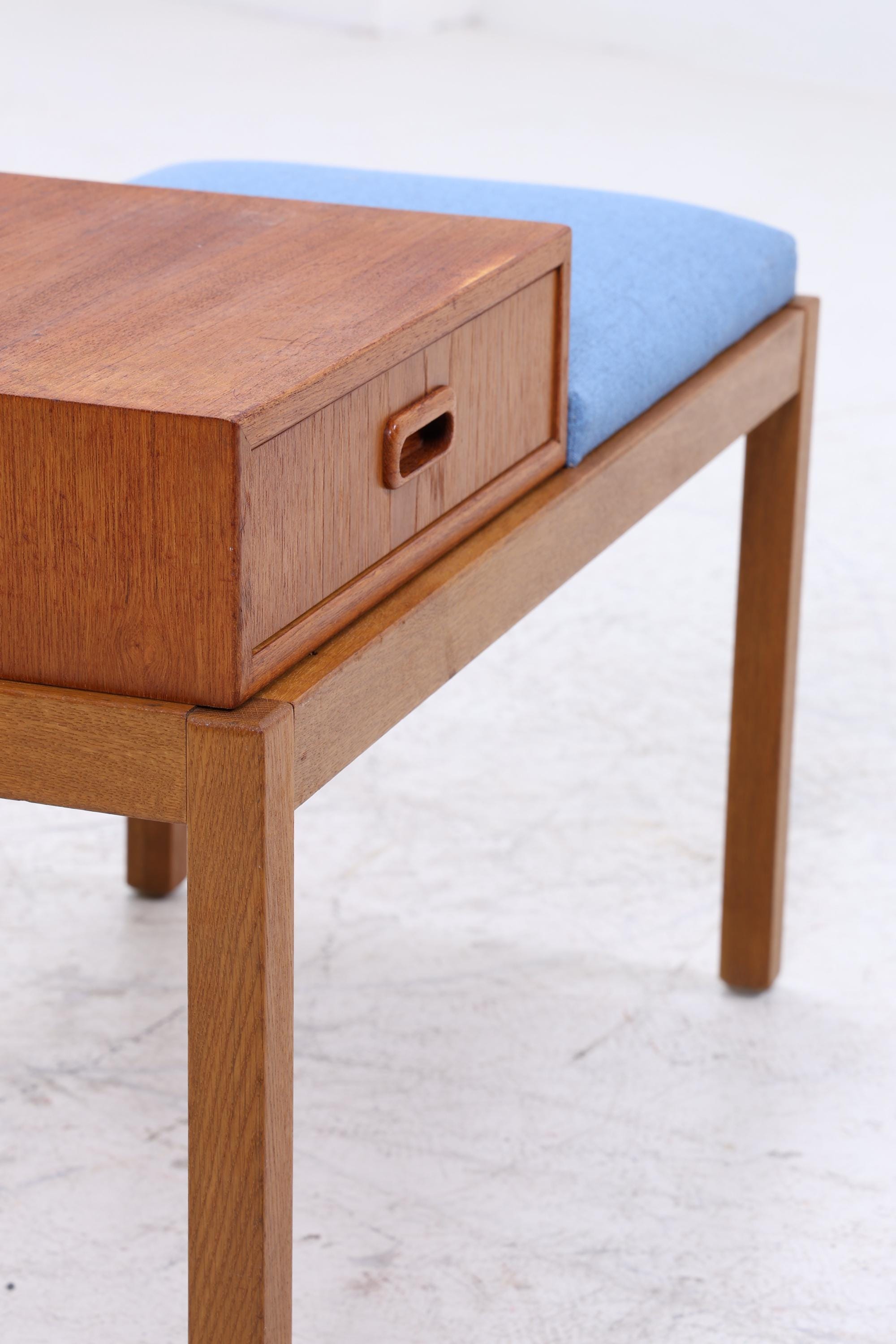 Mid Century Teak Telefonbank mit Schublade &amp; Sitzpolster | Vintage Flur Bank Blau | 60er Design Sitzbank