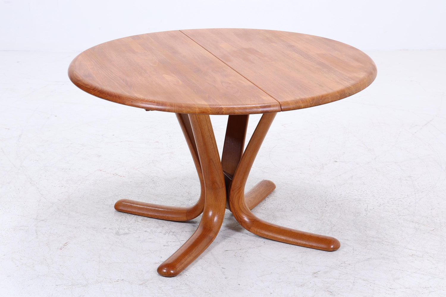 Vintage Teak Esstisch | Mid Century runder Holztisch Teak massiv 60er Jahre