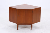 Teak Eckkommode | Vintage Mid Century | 1960er Design mit Tür und Regalboden