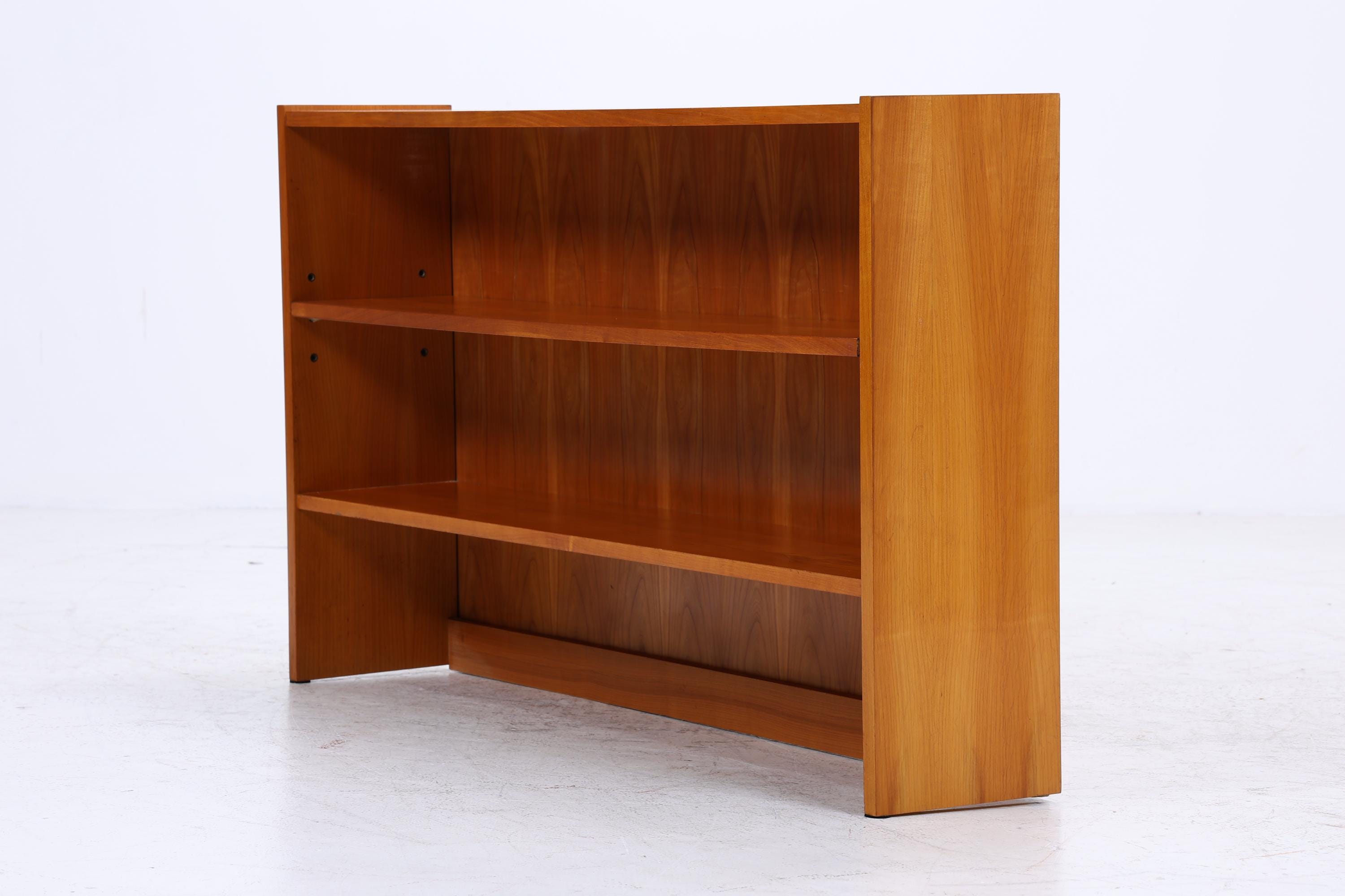 Kleines Vintage Bücherregal aus Birke | Mid Century Regal | 60er Retro Holz Aufbewahrung