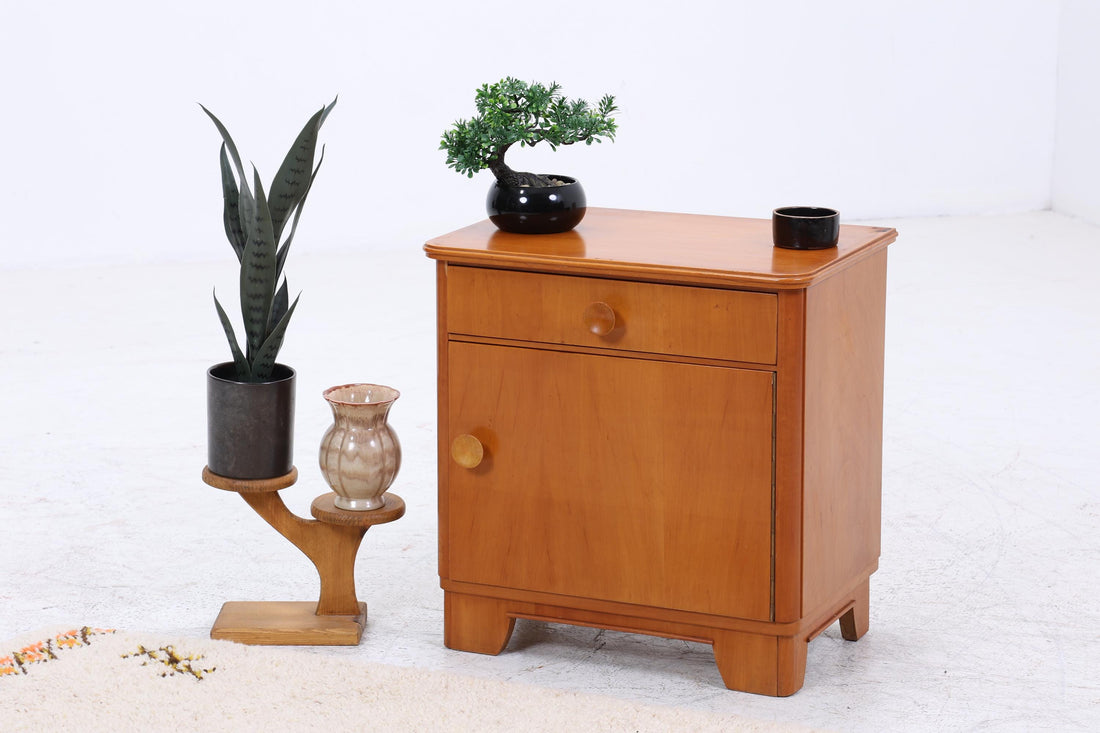 Vintage Nachttisch | Holz Nachtschrank mit Schublade und Tür | Mid Century Design