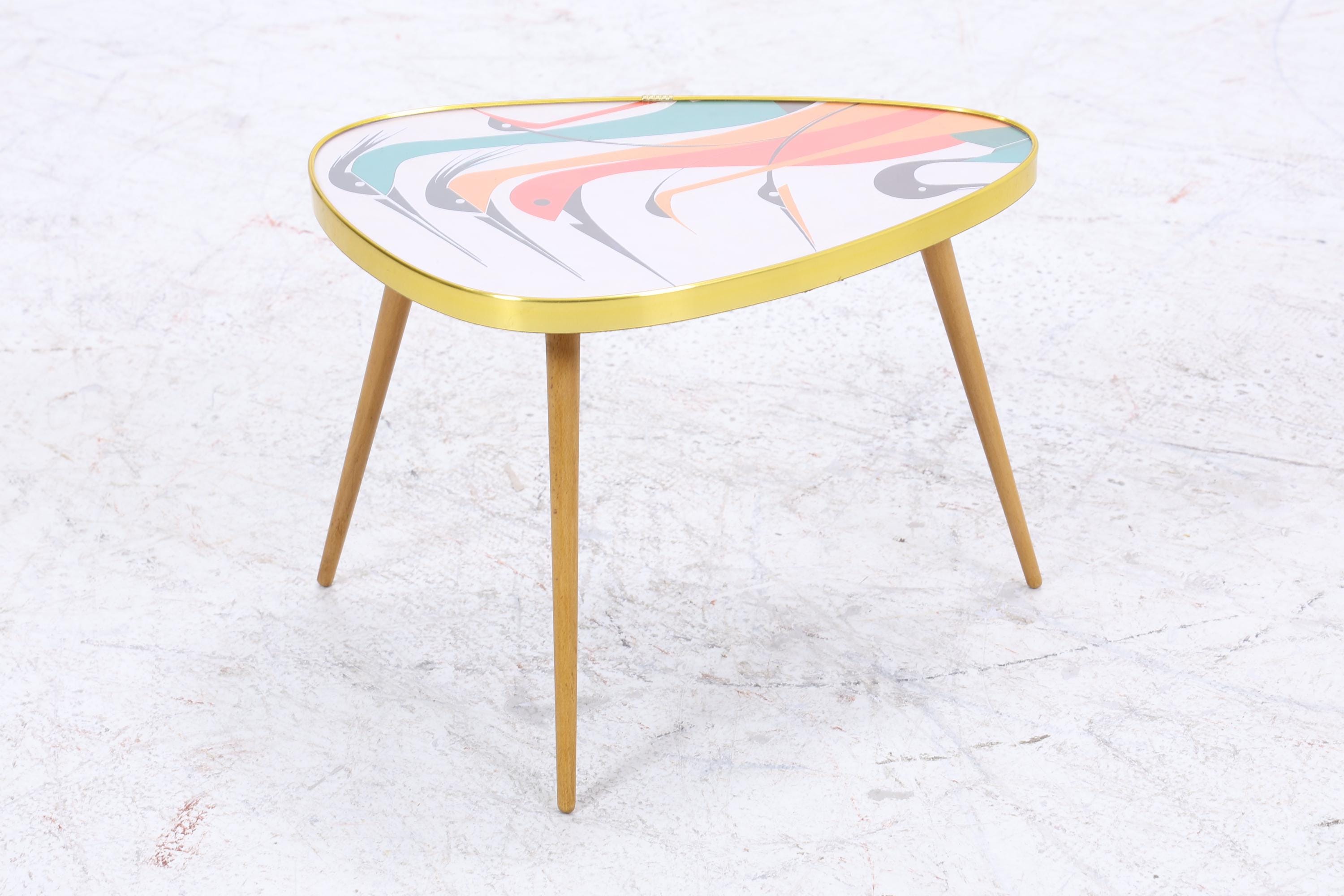 Vintage Blumentisch mit Muster | Mid Century Beisteltisch | Beistelltische 60er Jahre