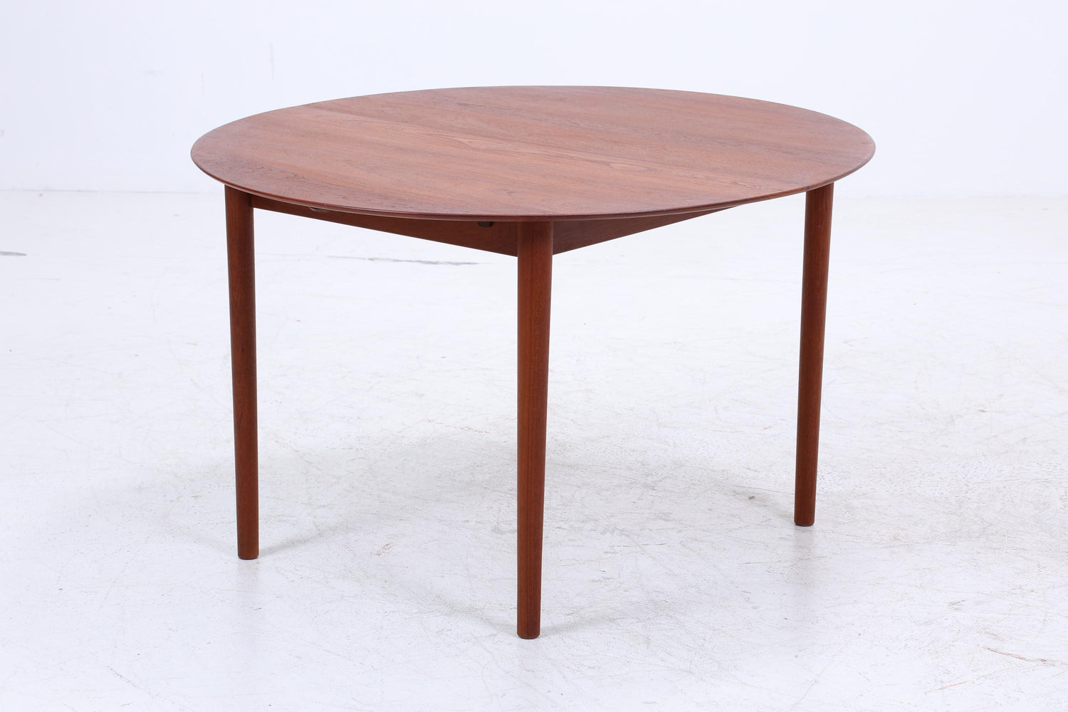 Peter Hvidt &amp; Orla Mølgaard-Nielsen runder Teak Esstisch 60er Jahre | Danish Design Mid Century Tisch | Søborg Møbelfabrik