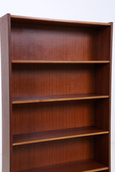 Vintage Teak Bücherregal | Mid Century Regal 60er Jahre | Hohes Holz Standregal