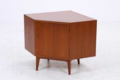 Teak Eckkommode | Vintage Mid Century | 1960er Design mit Tür und Regalboden