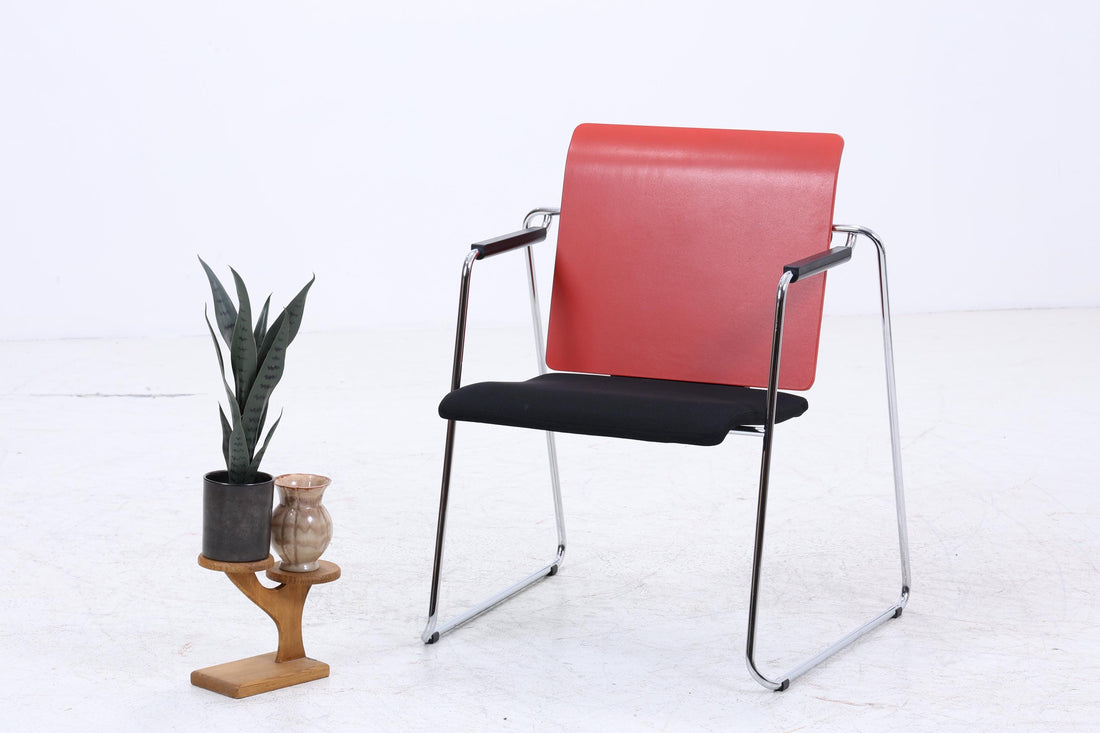 Vintage Stuhl Designklassiker | Ilian Milinov für ORT | Moderner Multifunktionsstuhl Tisch Rot Schwarz