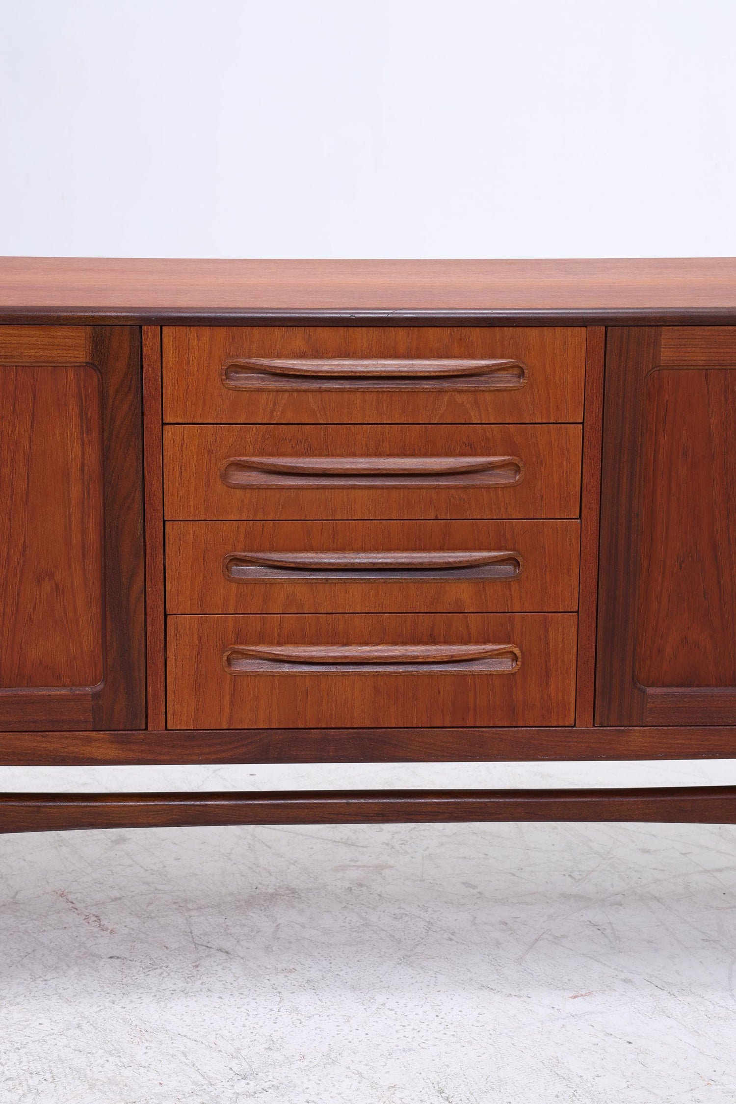G-Plan Sideboard aus Teakholz | V. Wilkins Mid-Century Design | Vintage Kommode England