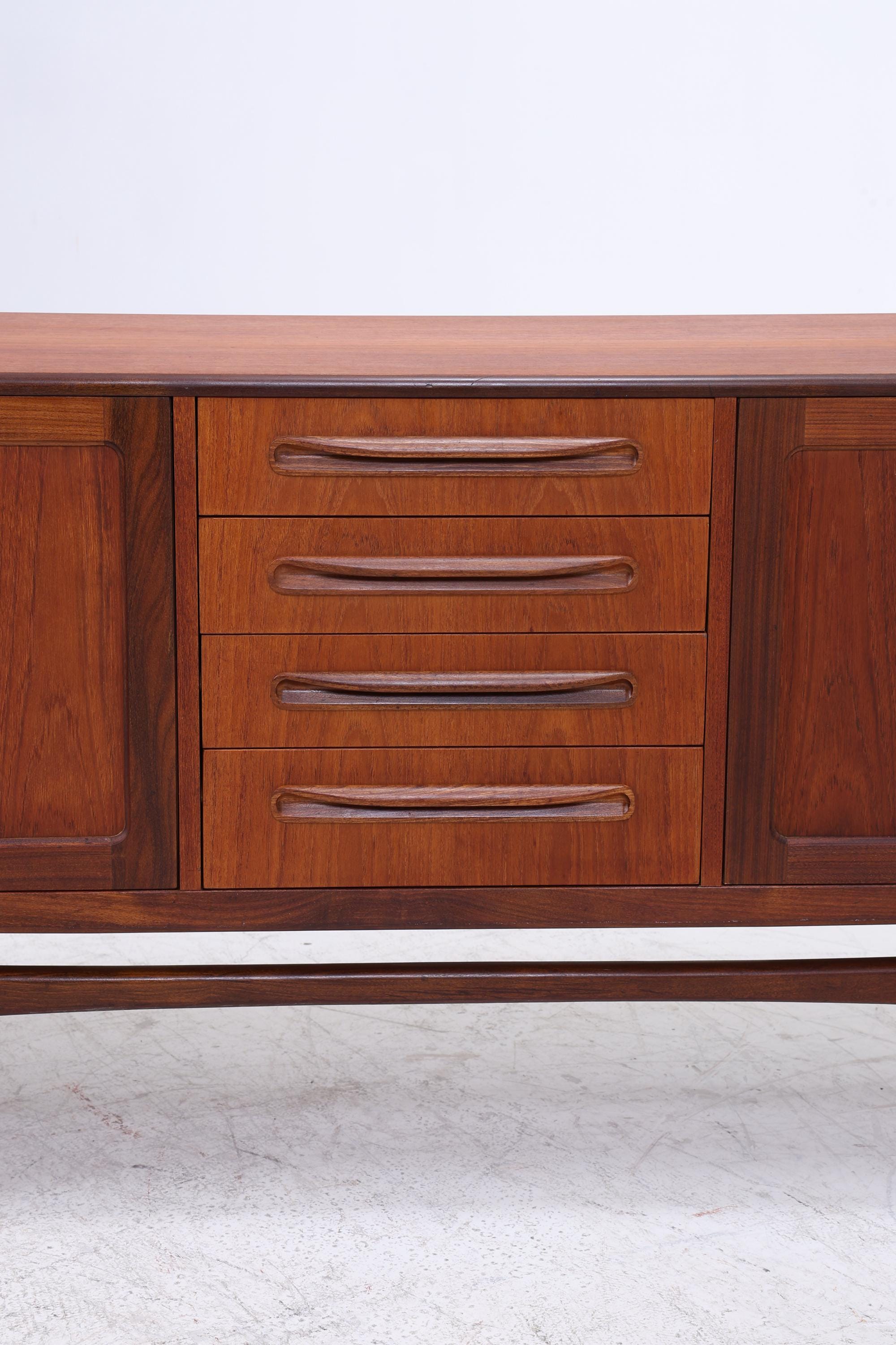 G-Plan Sideboard aus Teakholz | V. Wilkins Mid-Century Design | Vintage Kommode England