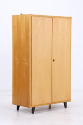 Vintage Kleiderschrank | Mid Century Wäscheschrank 2-türig | Kleiderstange & Fächer | ausziehbare Kleiderstange