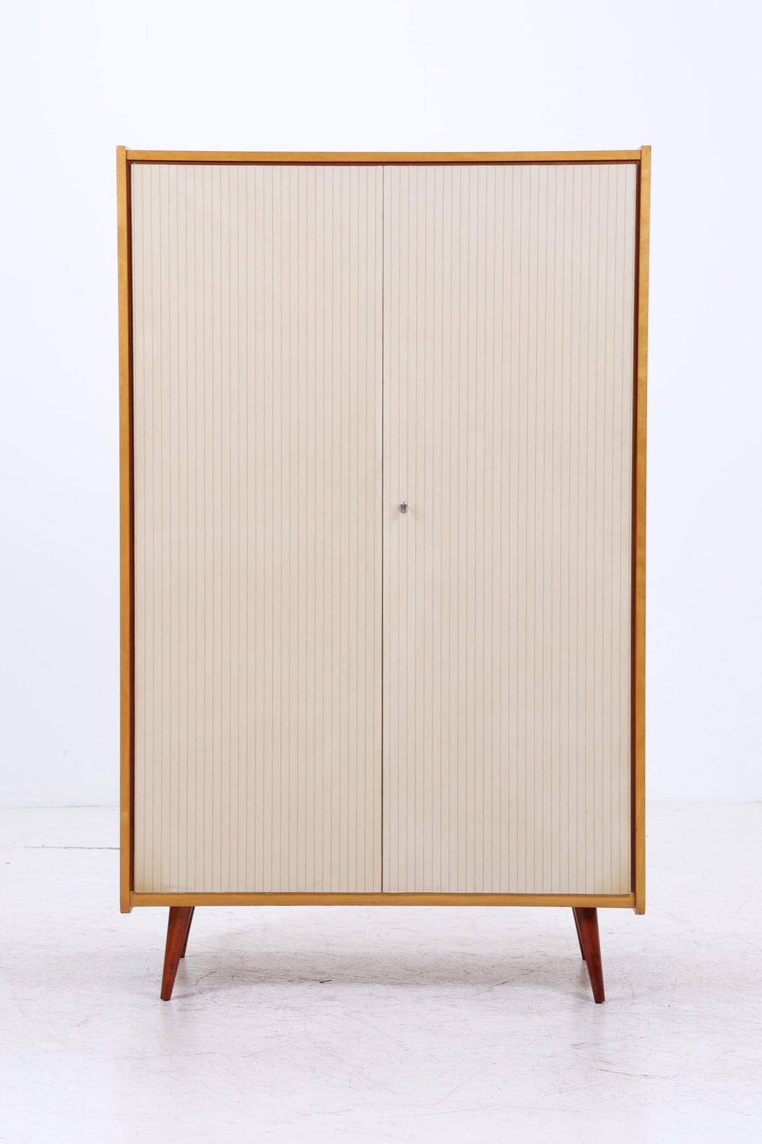 Vintage Kleiderschrank | VEB Ostthüringer Möbelwerke | Modell „Rita“ | 1960er Jahre